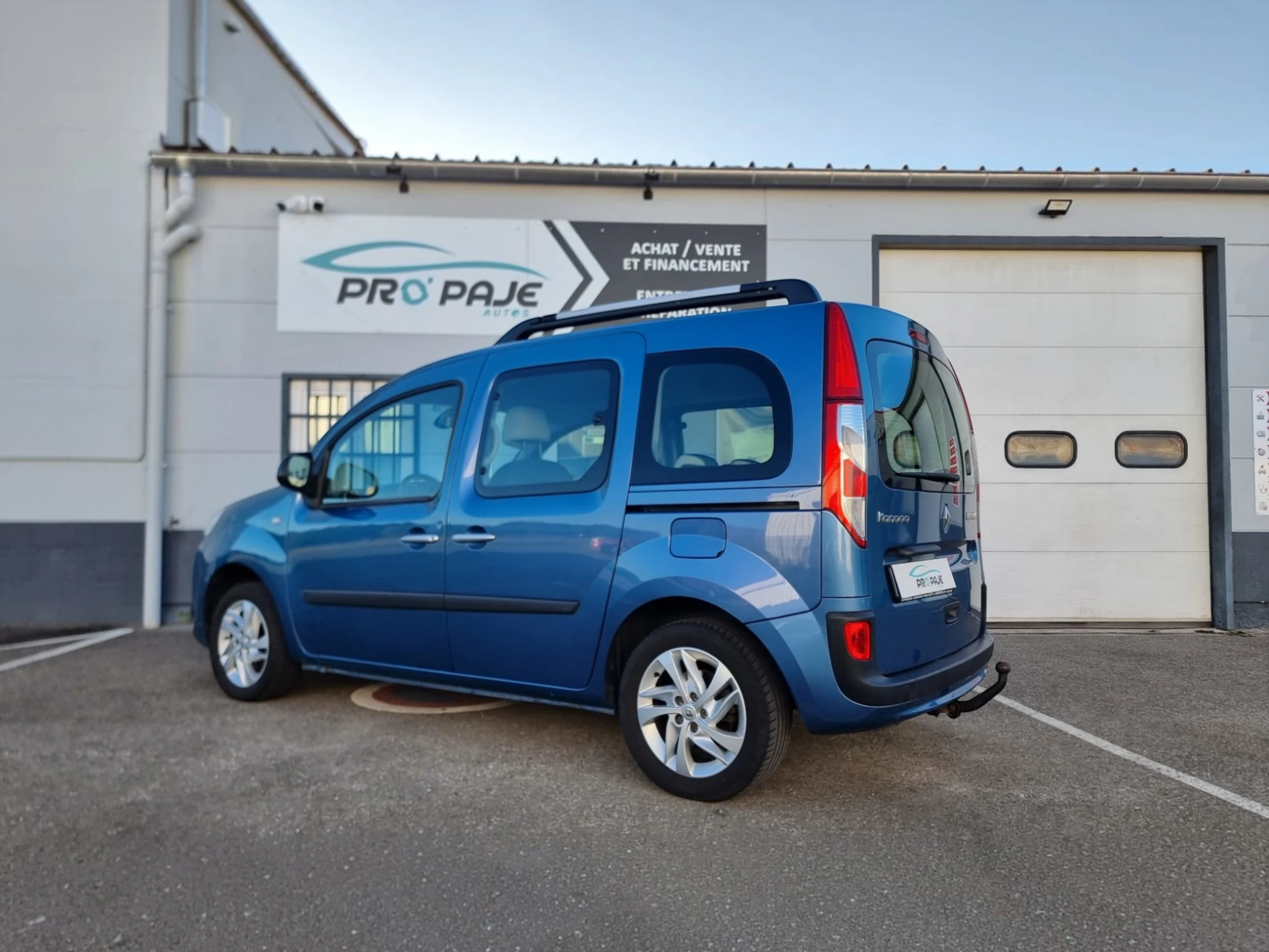 Renault Kangoo 1.6 16V 105 CV DYNAMIQUE/2E MAIN/65 300KM/DISTRI 2026/ATTELAGE/CLIM AUTO/GTIE 12 MOIS