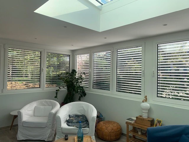 Stores : Brise soleil orientable - LUX ZENITHAL - BAS-RHIN