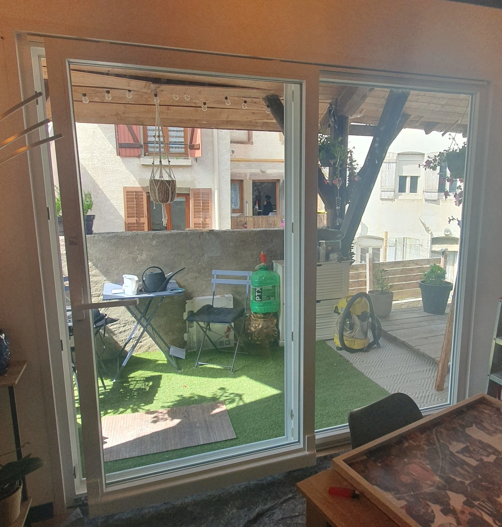 LEVANT COULISSANT - HST 85