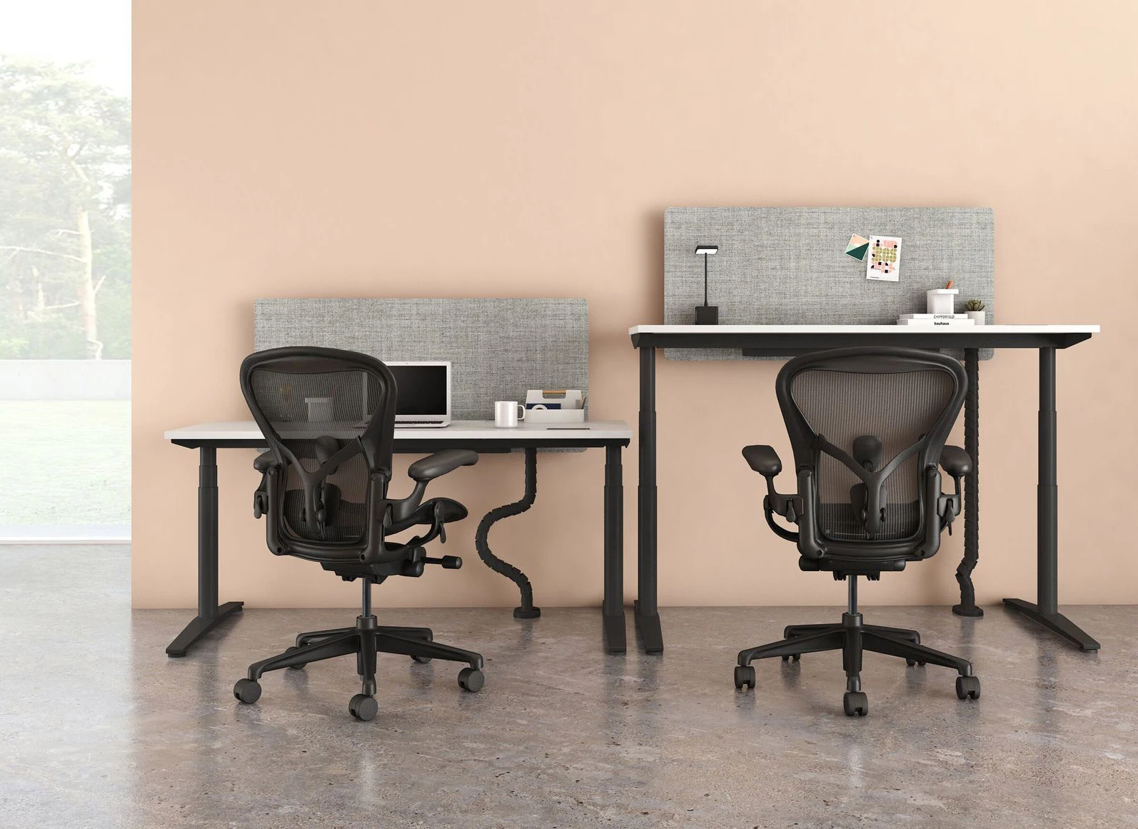 Fauteuil Herman MILLER Aeron remastered - Onyx - Tailles au choix