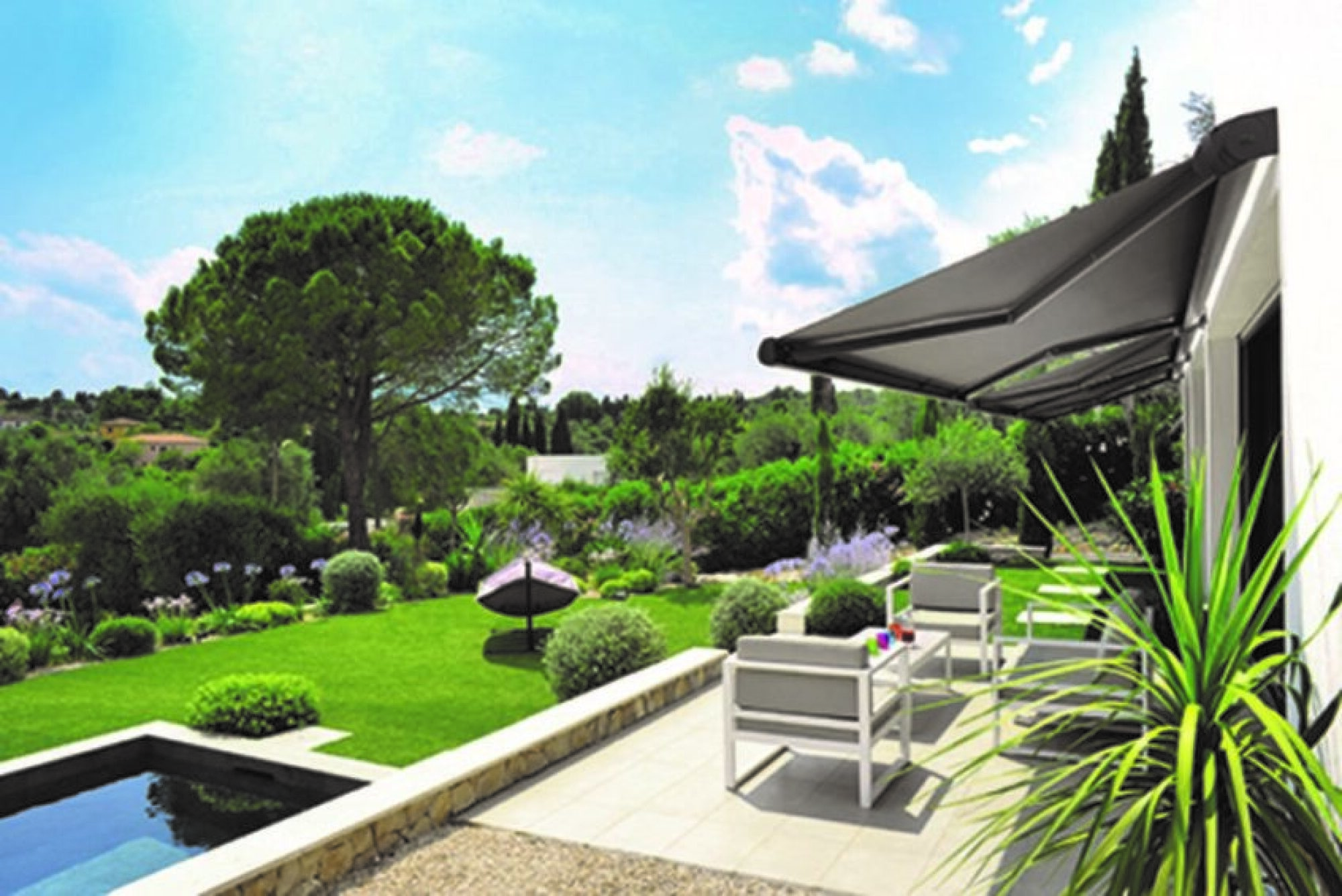 Store banne coffre BALNEA FRANCIAFLEX