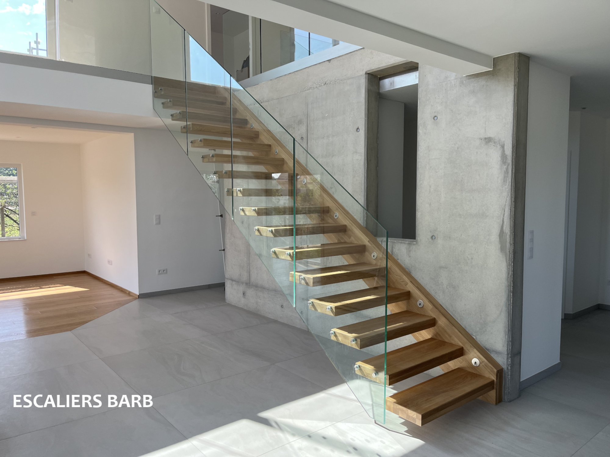 Escalier suspendu