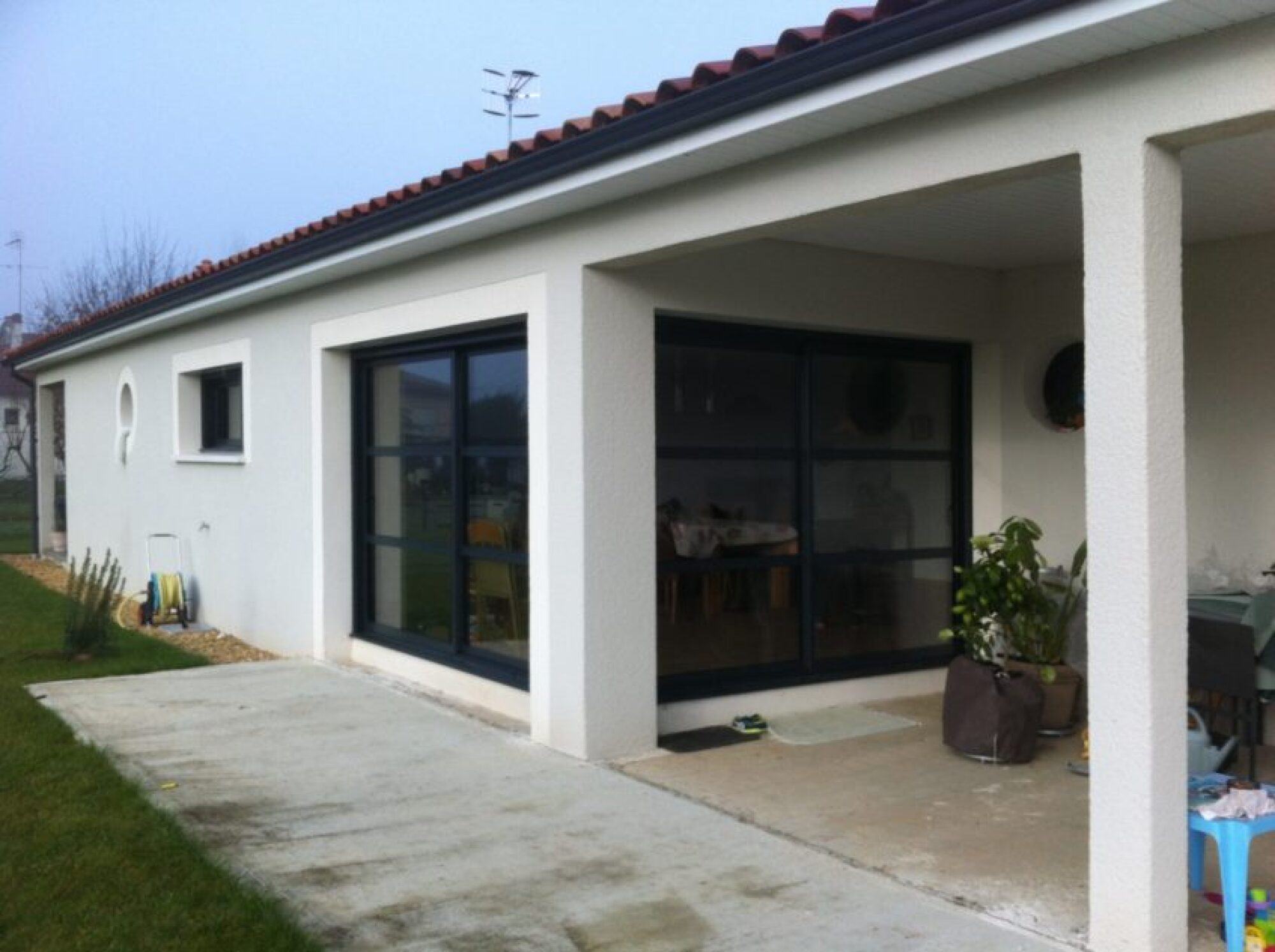 Pose de coulissant aluminium sur mesure