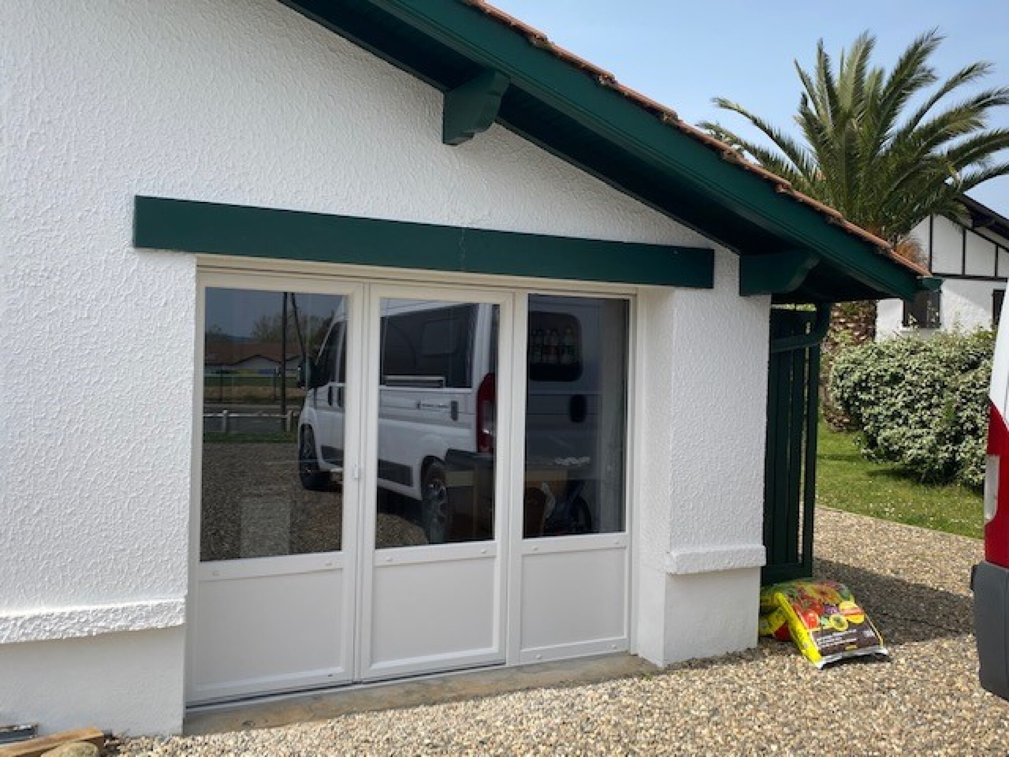 Pose de coulissant aluminium sur mesure