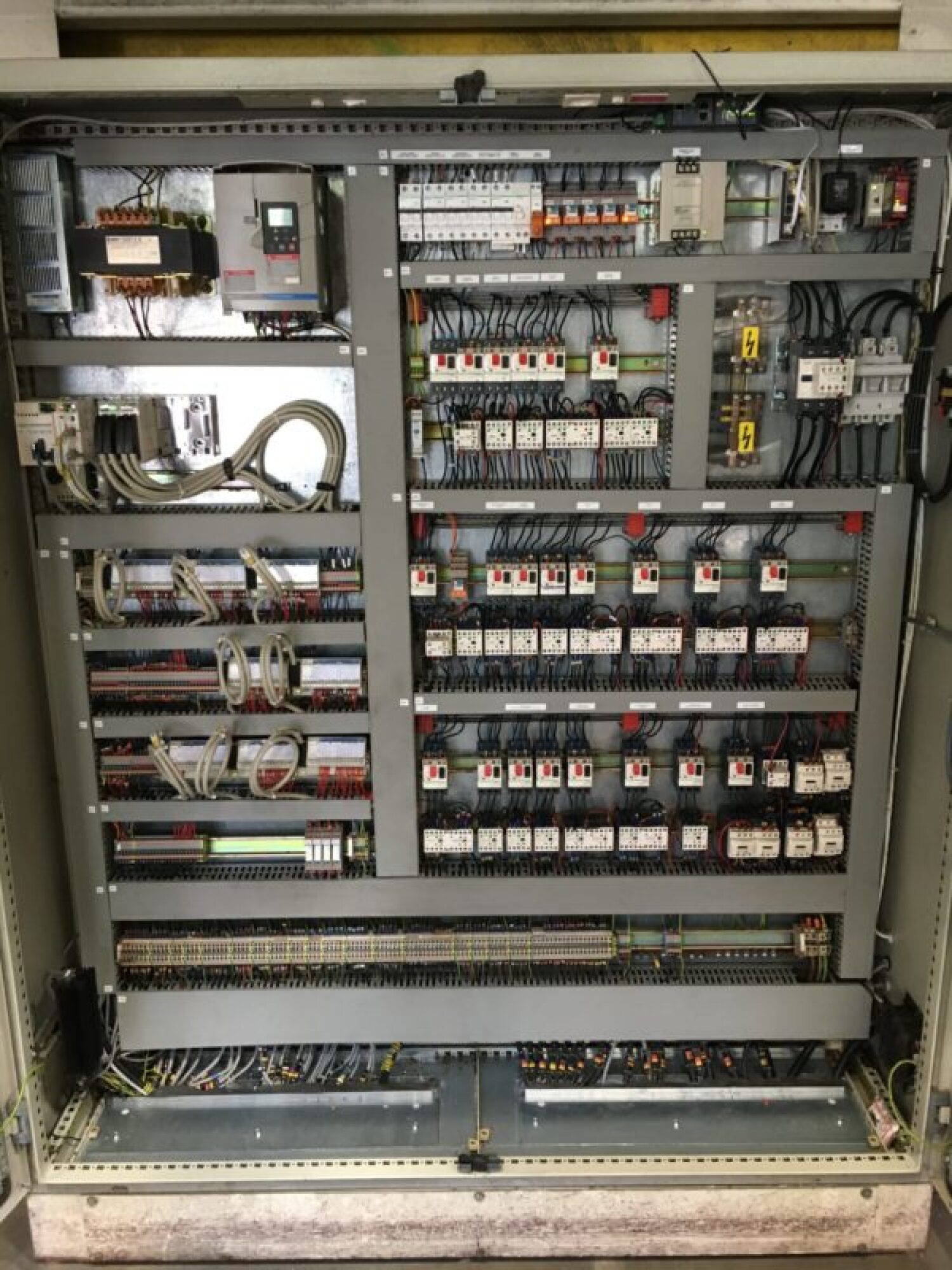 Armoire électrique