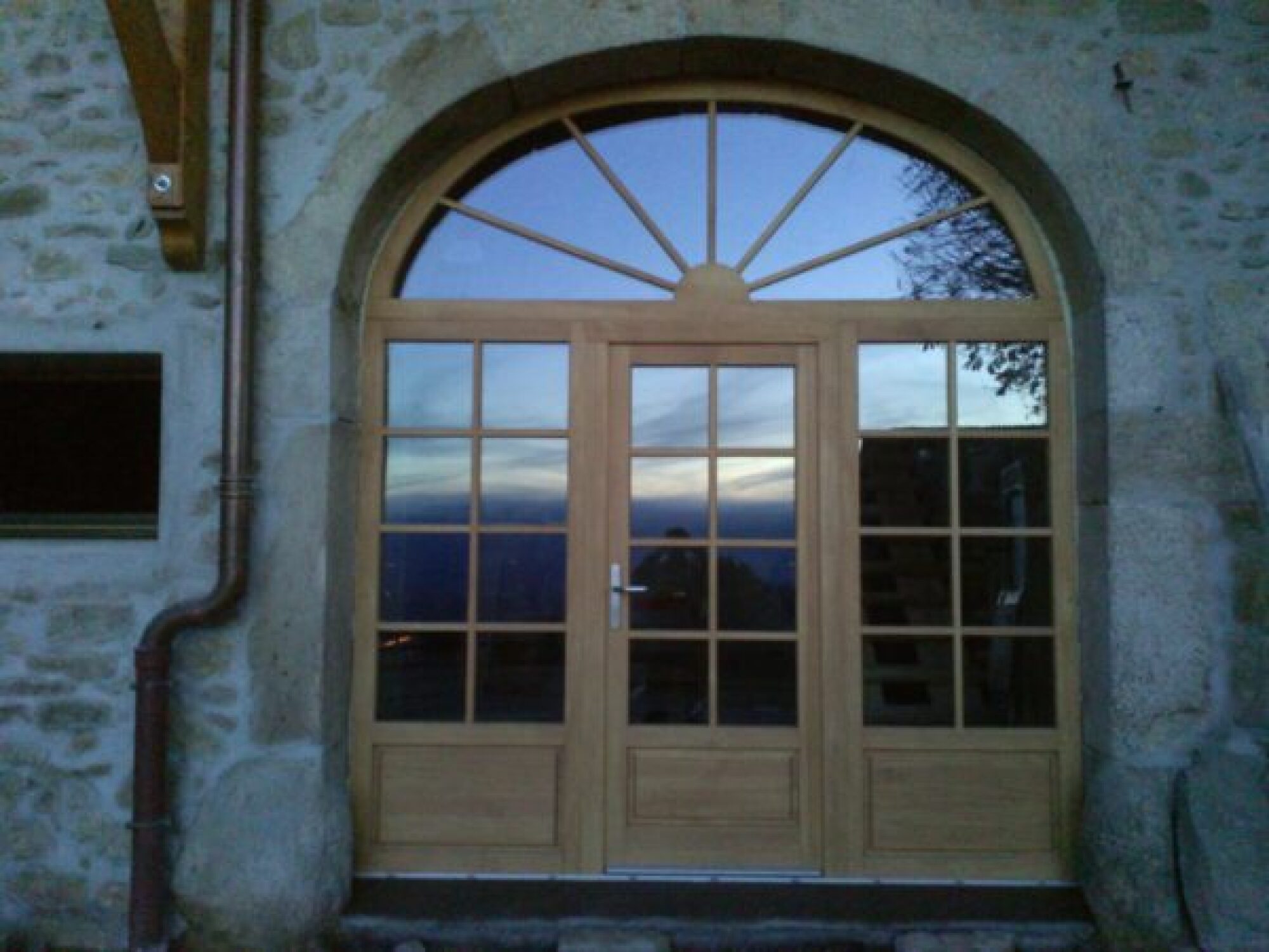 Porte d'entre en bois