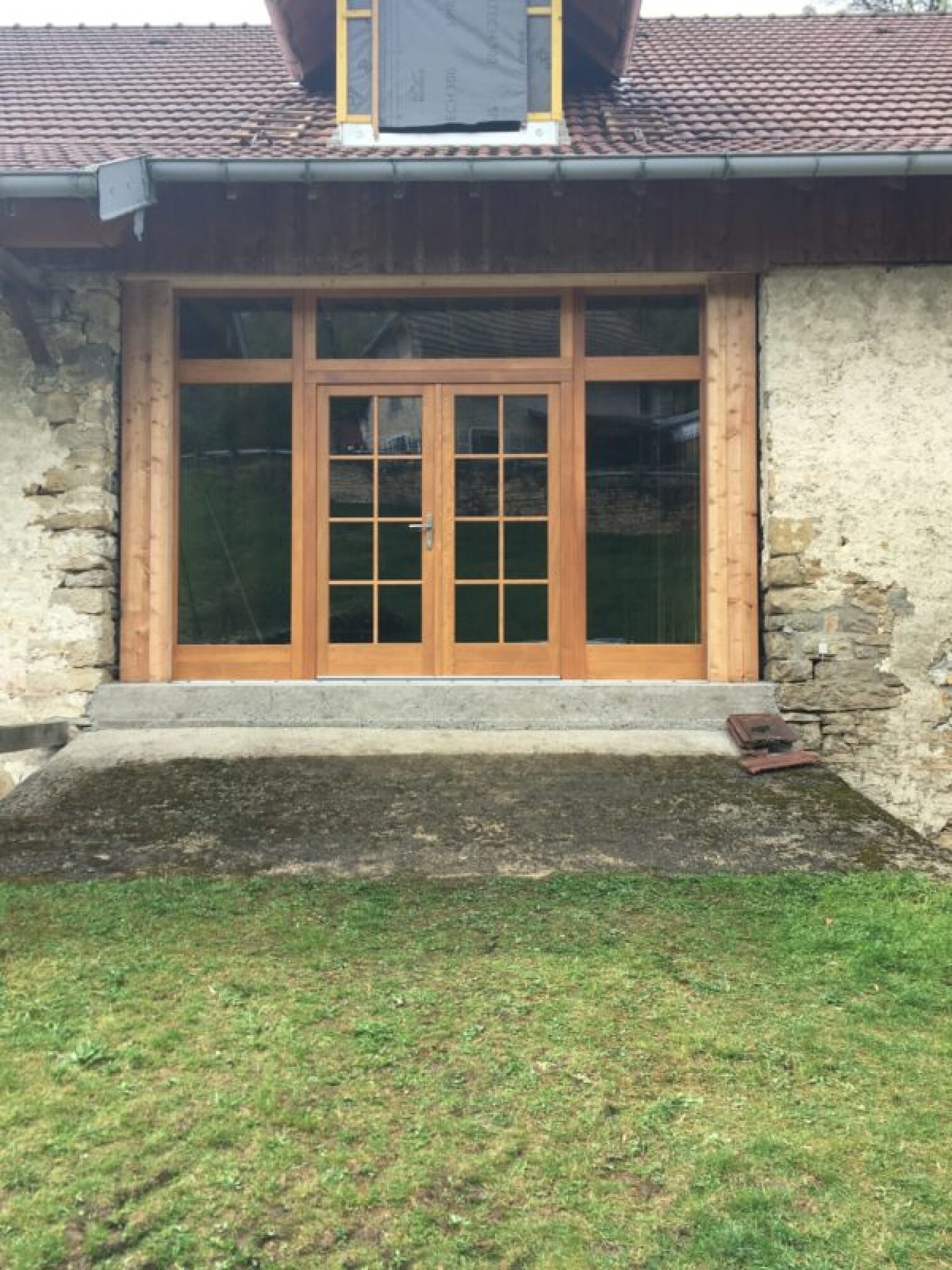 Porte d'entre en bois