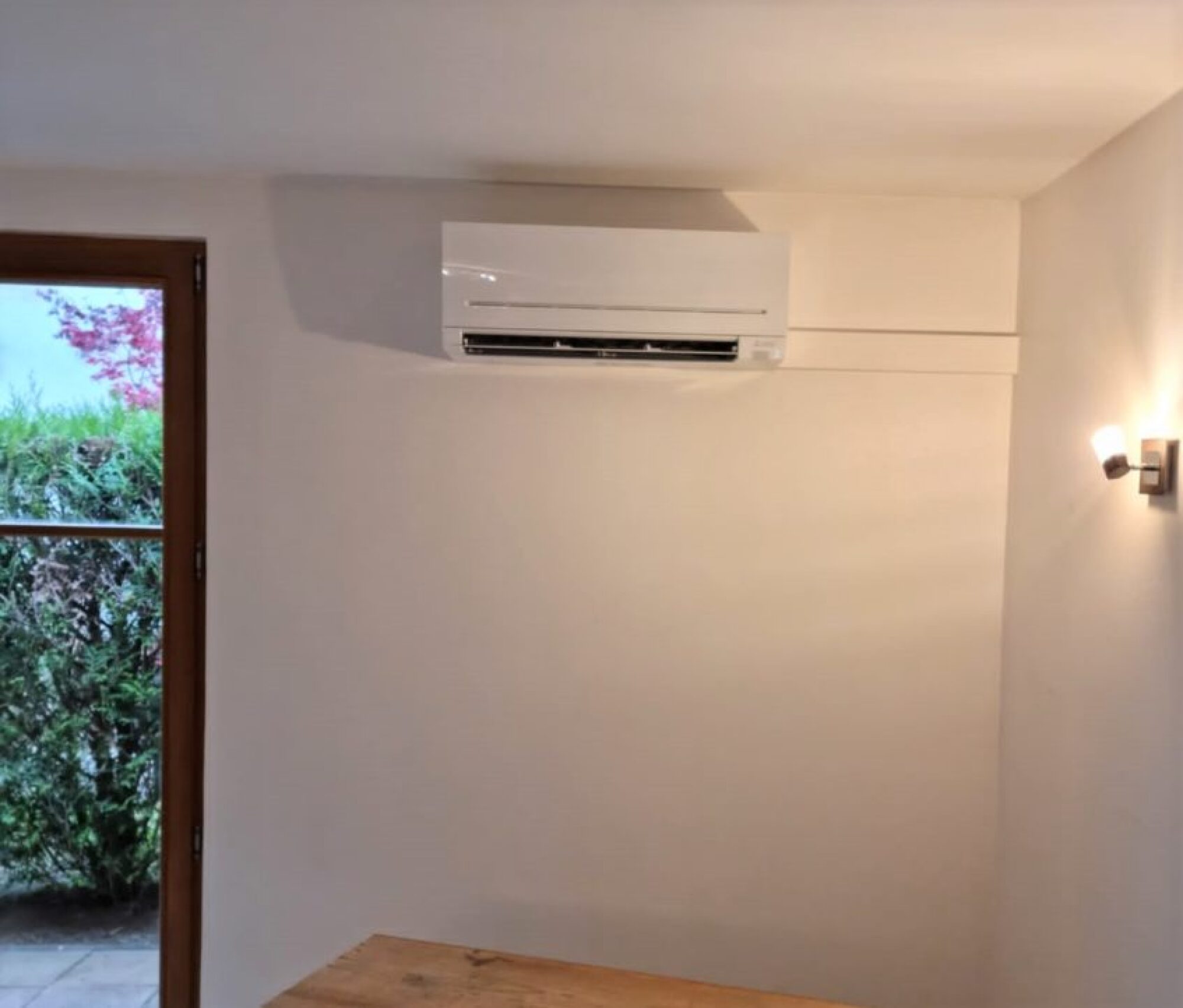 Installation d'une climatisation MITSUBISHI pour rafraîchir une maison à Eckbolsheim