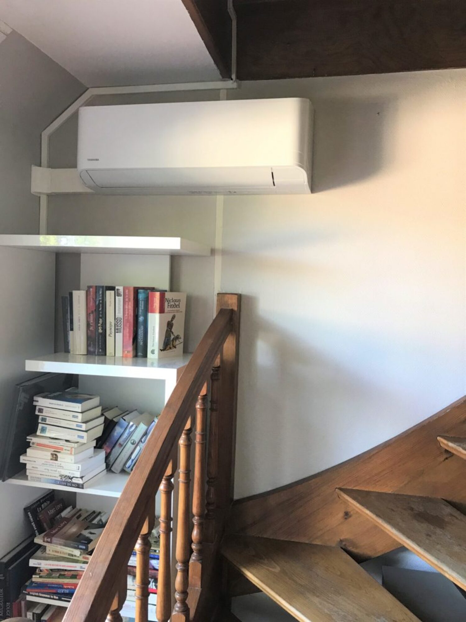 Installation d'une climatisation PAC AIR-AIR TOSHIBA dans un appartement à Strasbourg
