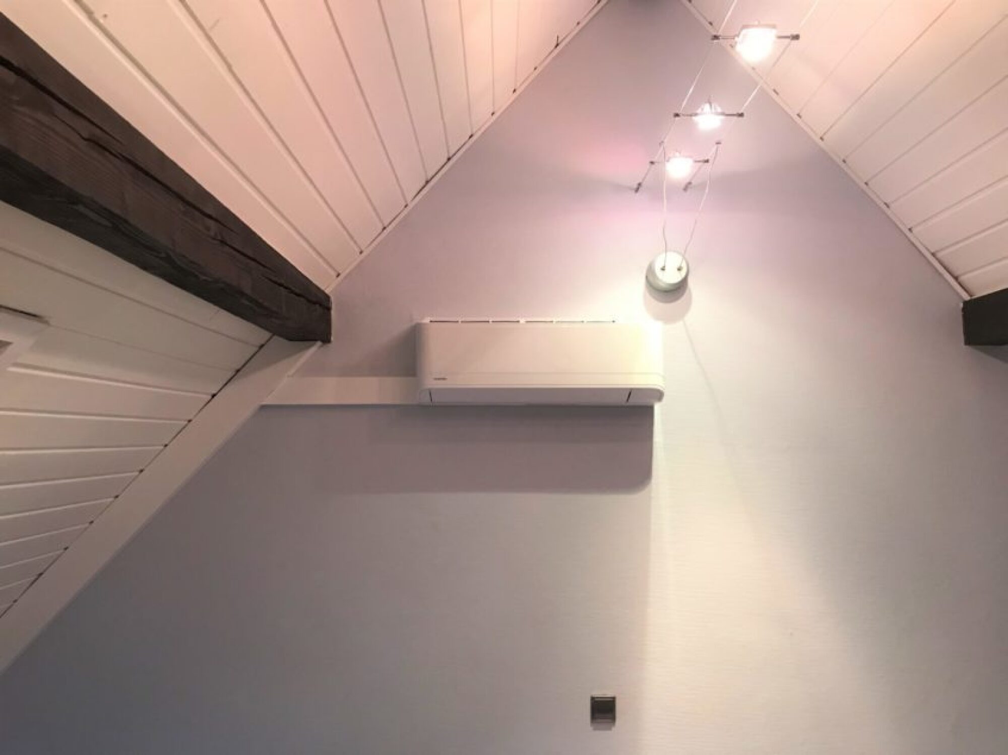Installation d'une climatisation PAC AIR-AIR TOSHIBA dans un appartement à Strasbourg