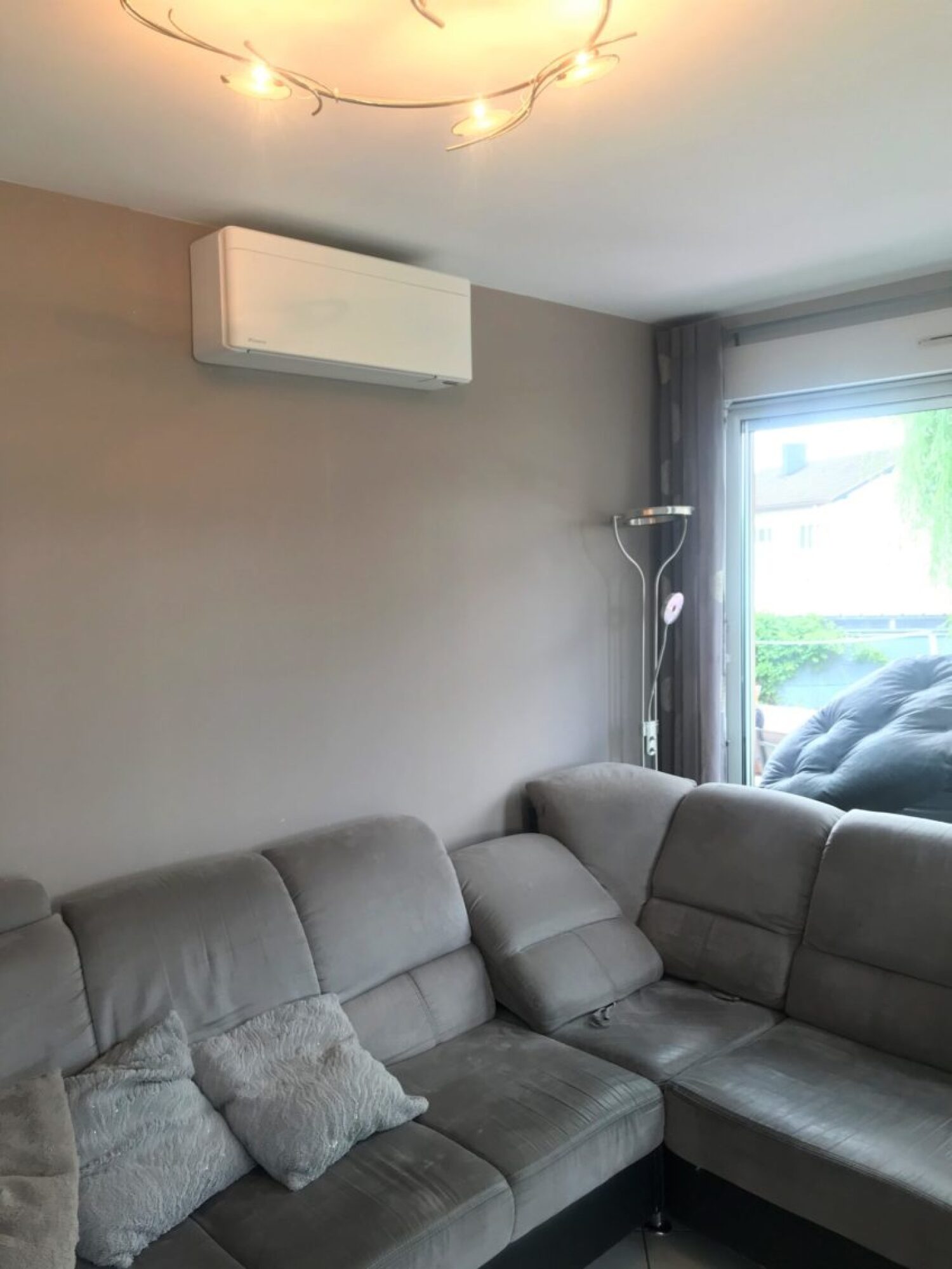 Installation PAC AIR-AIR (climatisation réversible) muraux Stylish DAIKIN multi-split à Holtzheim