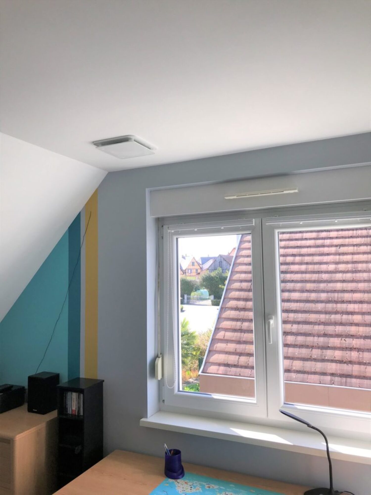 Installation PAC AIR-AIR MITSUBISHI en gainable pour les chambres et unité murale au RDC dans une maison à Nordhouse