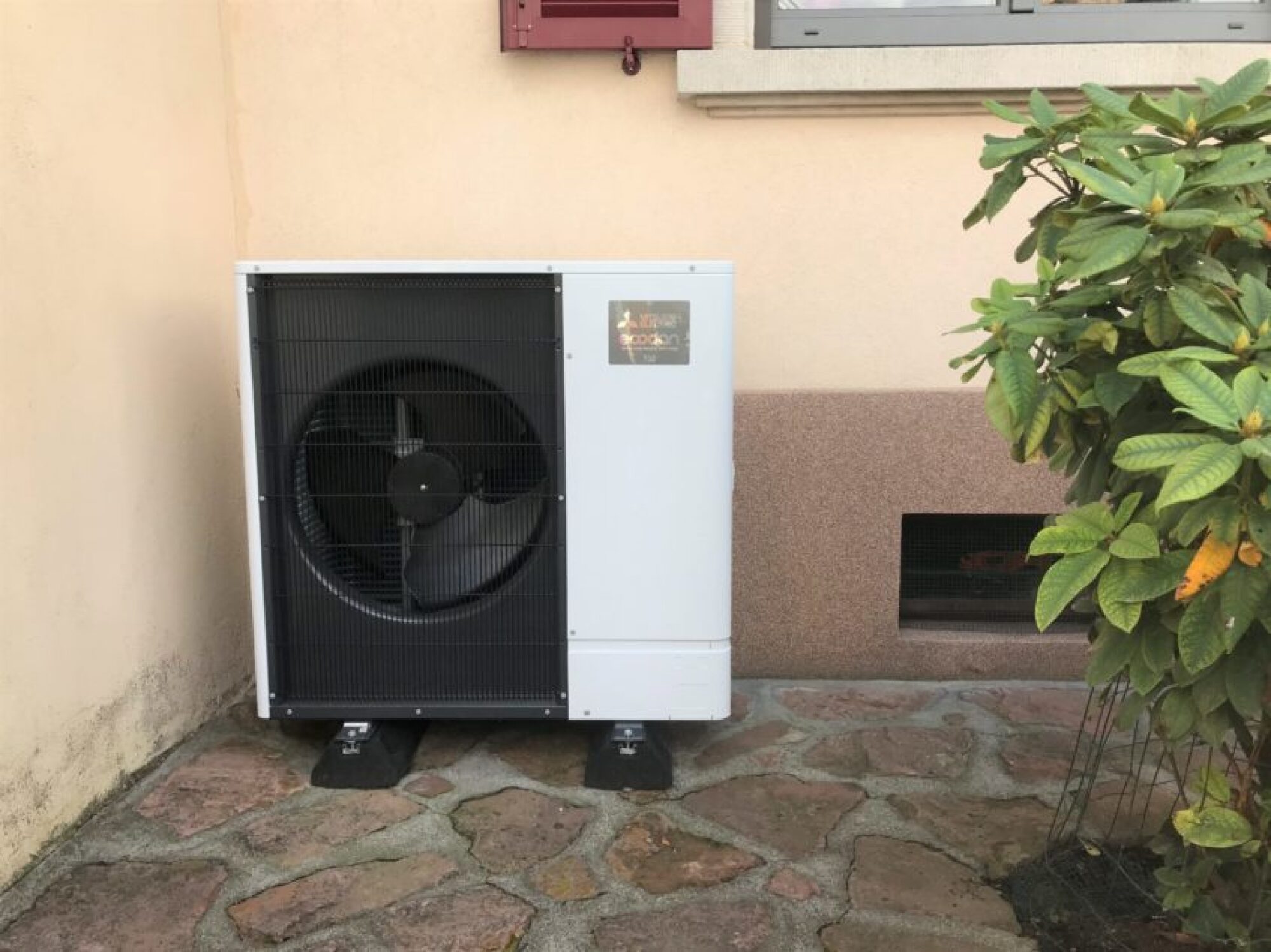 Installation pompe à chaleur (PAC) AIR-EAU MITSUBISHI à Gerstheim