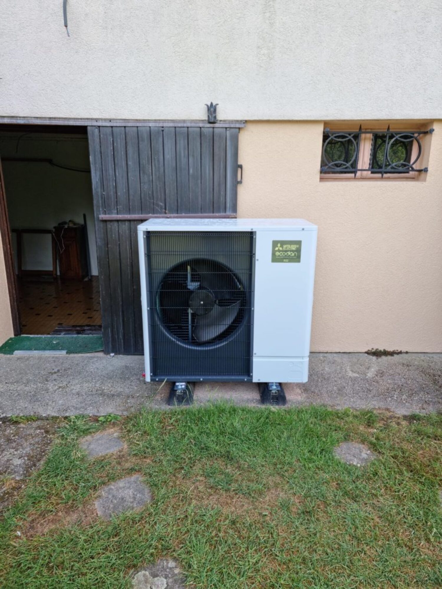 Installation pompe à chaleur (PAC) AIR-EAU MITSUBISHI power inverter silence à Geispolsheim