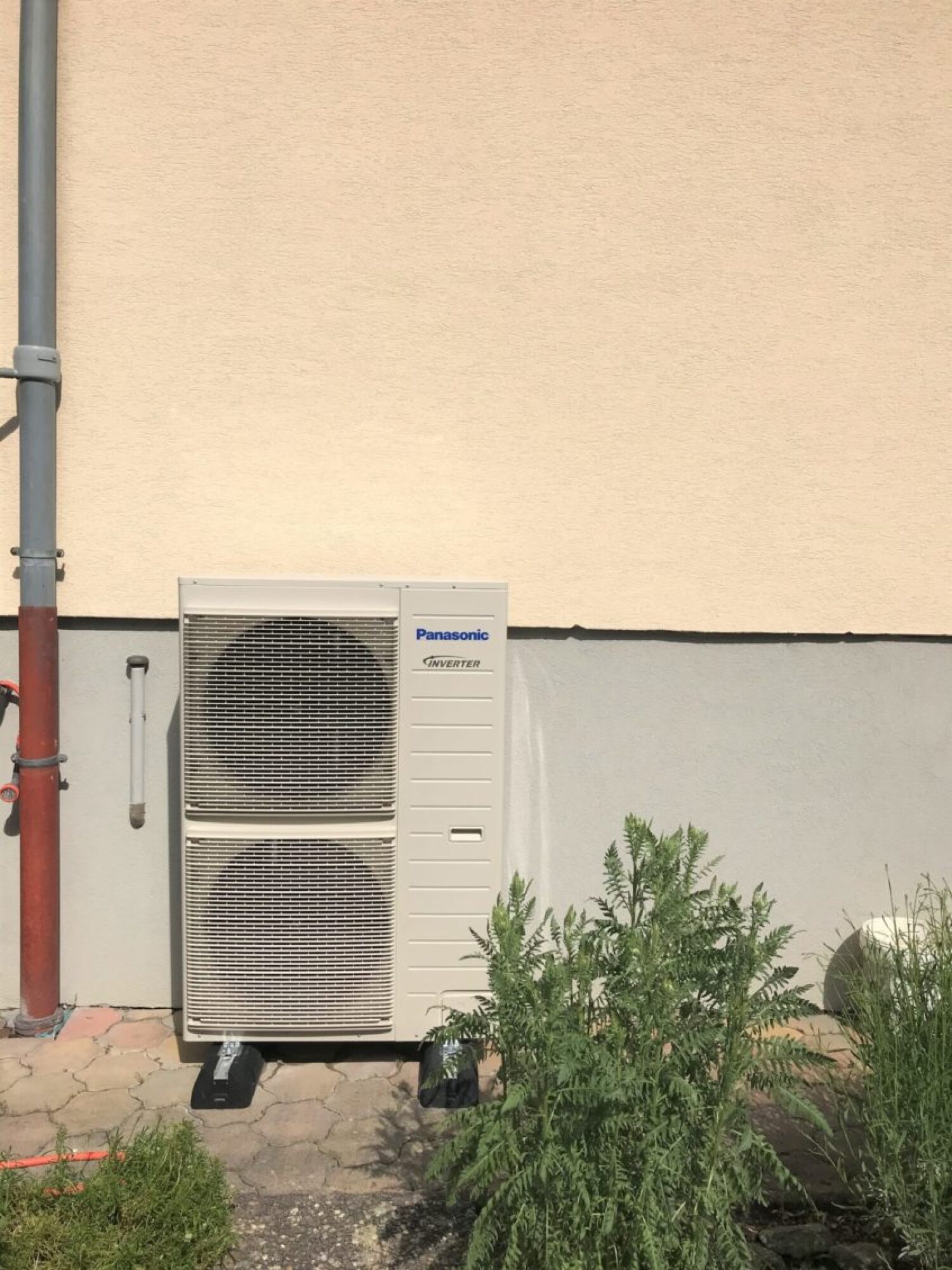 Remplacement chaudière par une PAC AIR-EAU spéciale rénovation TCAP marque PANASONIC à Fegersheim