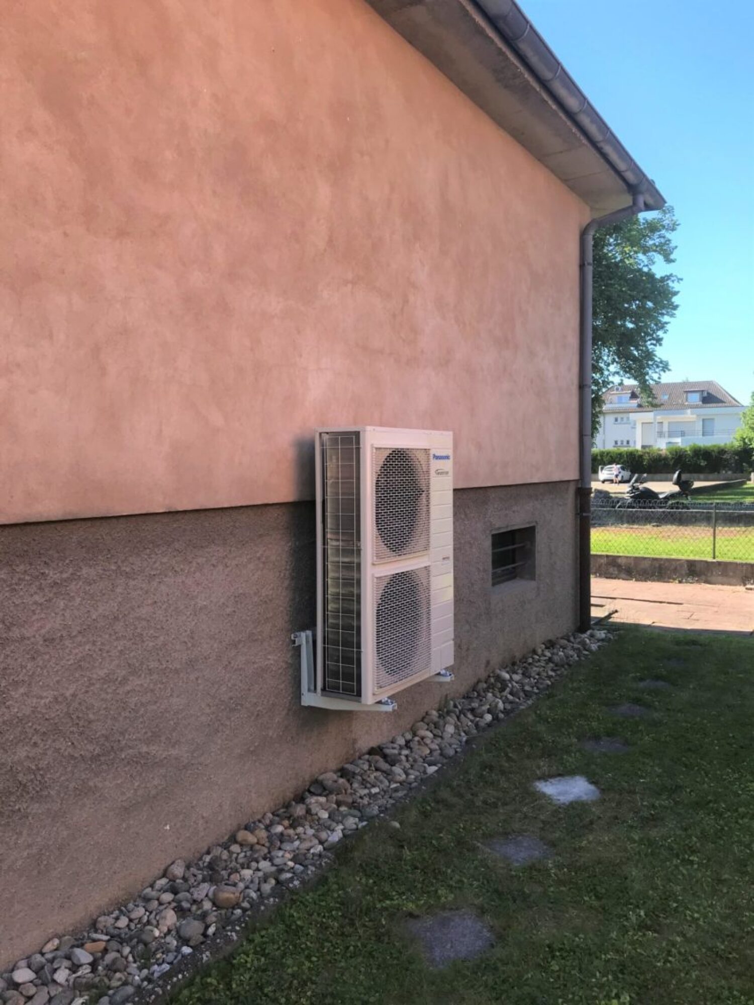 Remplacement chaudière par une PAC AIR-EAU spéciale rénovation TCAP marque PANASONIC à Geispolsheim