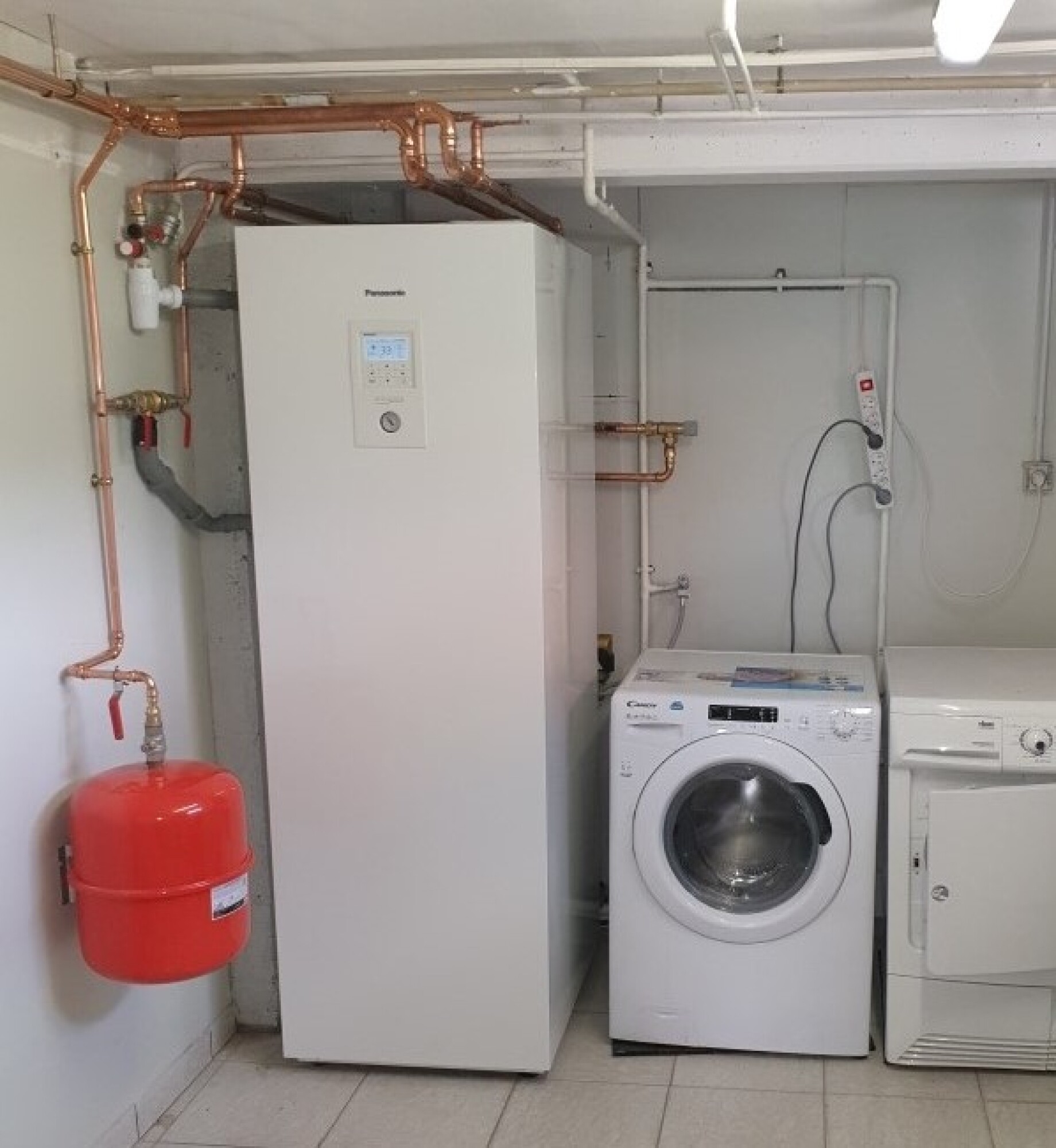 Remplacement de chaudière par une PAC AIR-EAU spéciale rénovation modèle TCAP PANASONIC dans une maison à Hindisheim