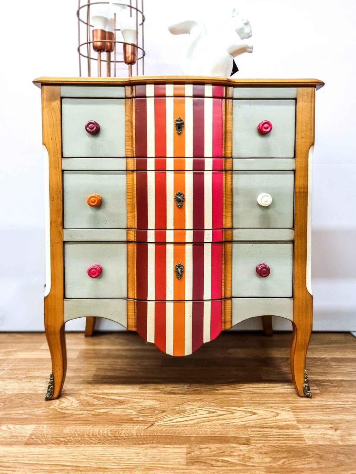 Commode P06