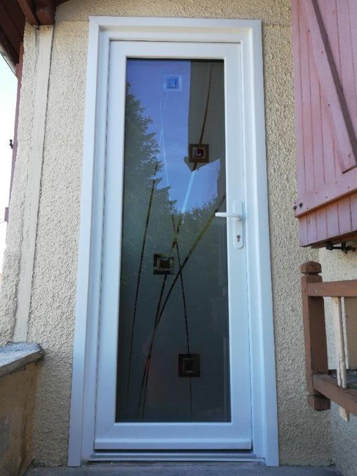 Porte de service en PVC