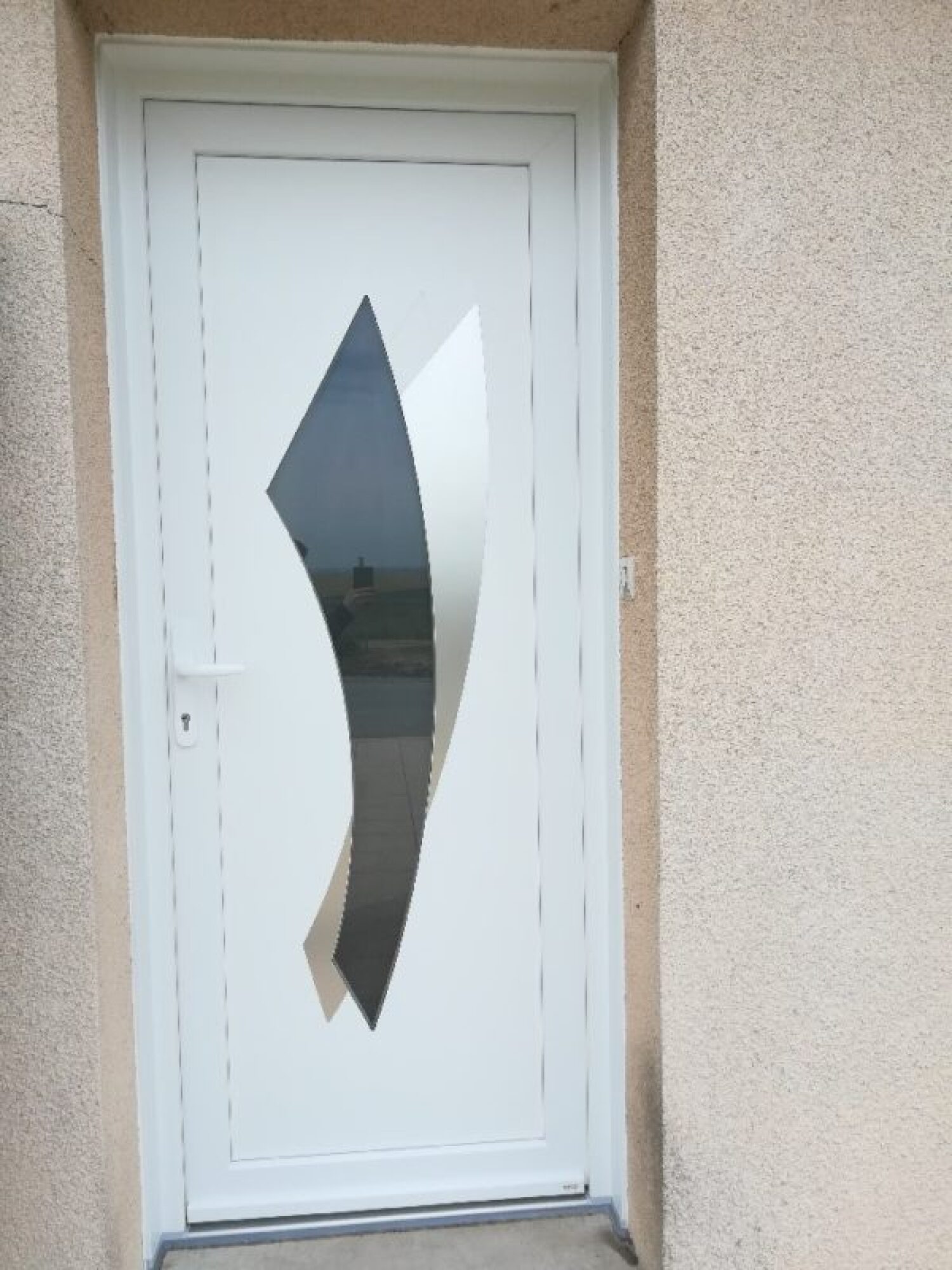 Porte d'entrée en PVC