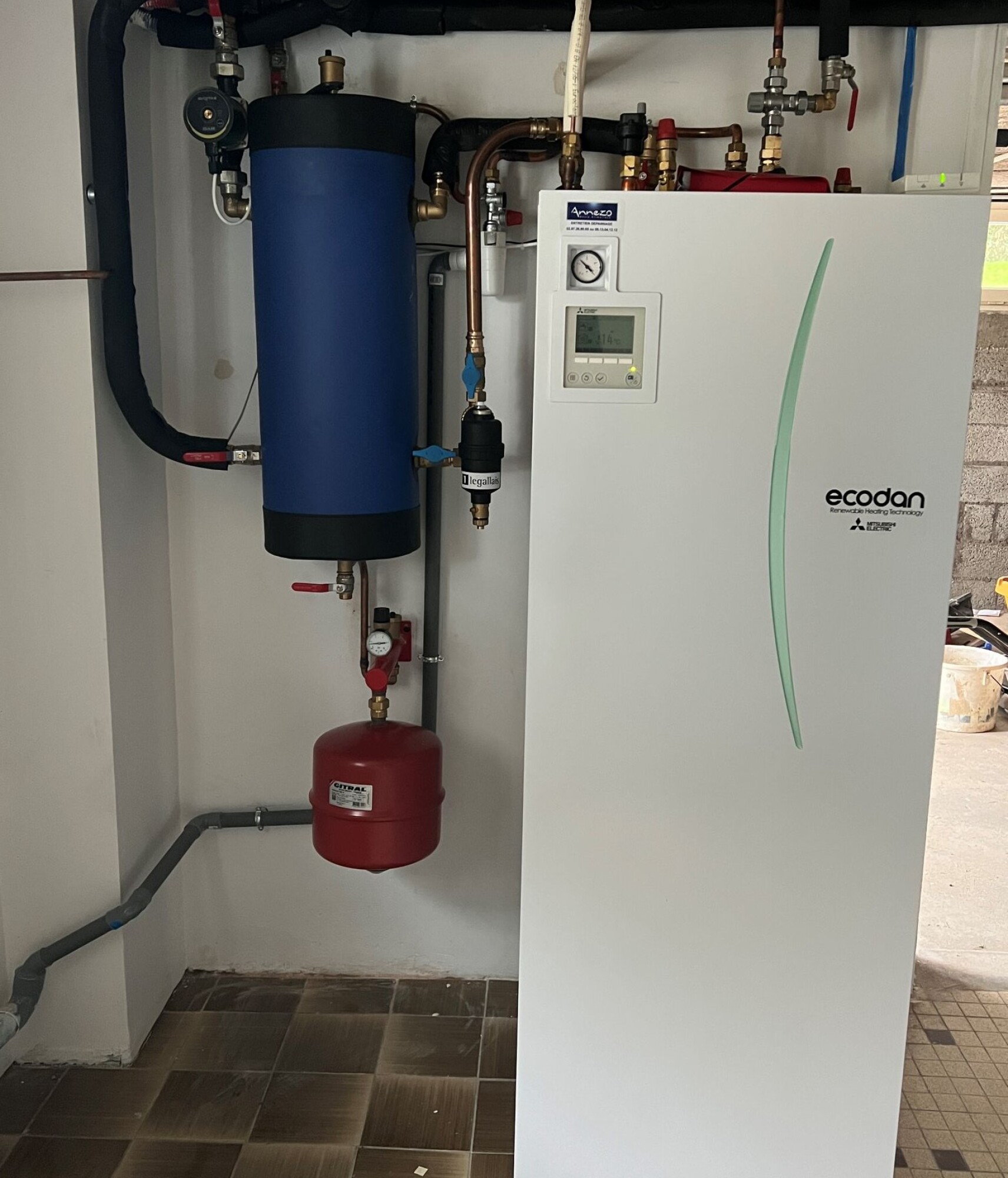 Pompe à chaleur AIR/EAU Mitsubishi 6 kW avec eau chaude