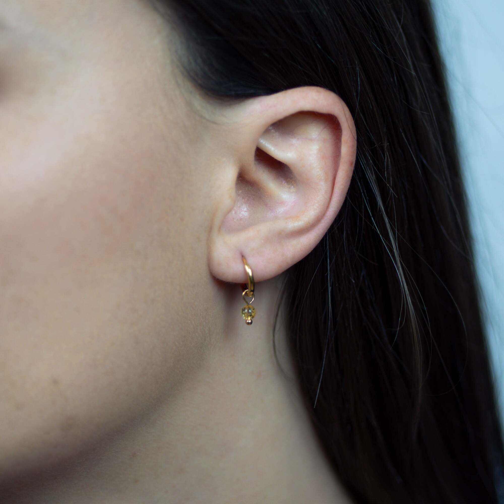 Boucles d'oreilles créoles Serena en pierres Citrine