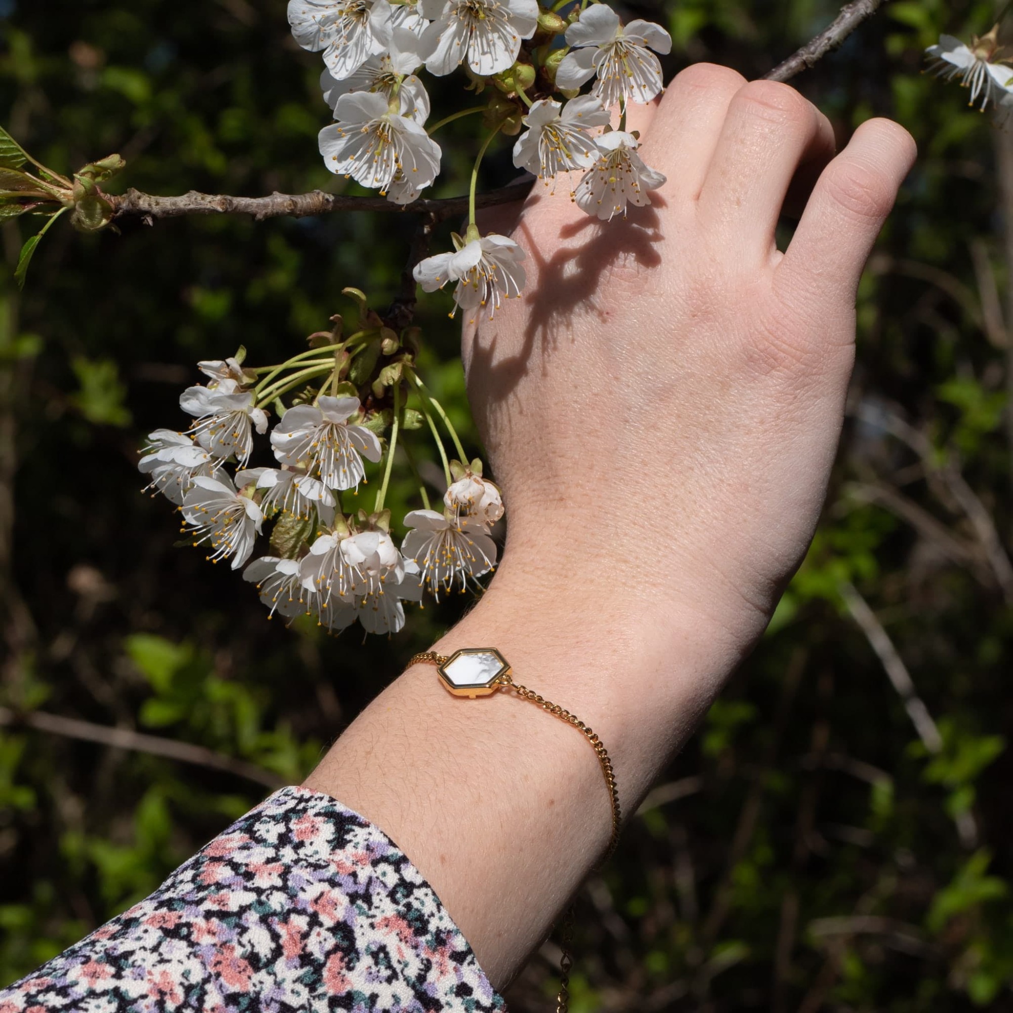 Bracelet Hexalia en pierres Howlite