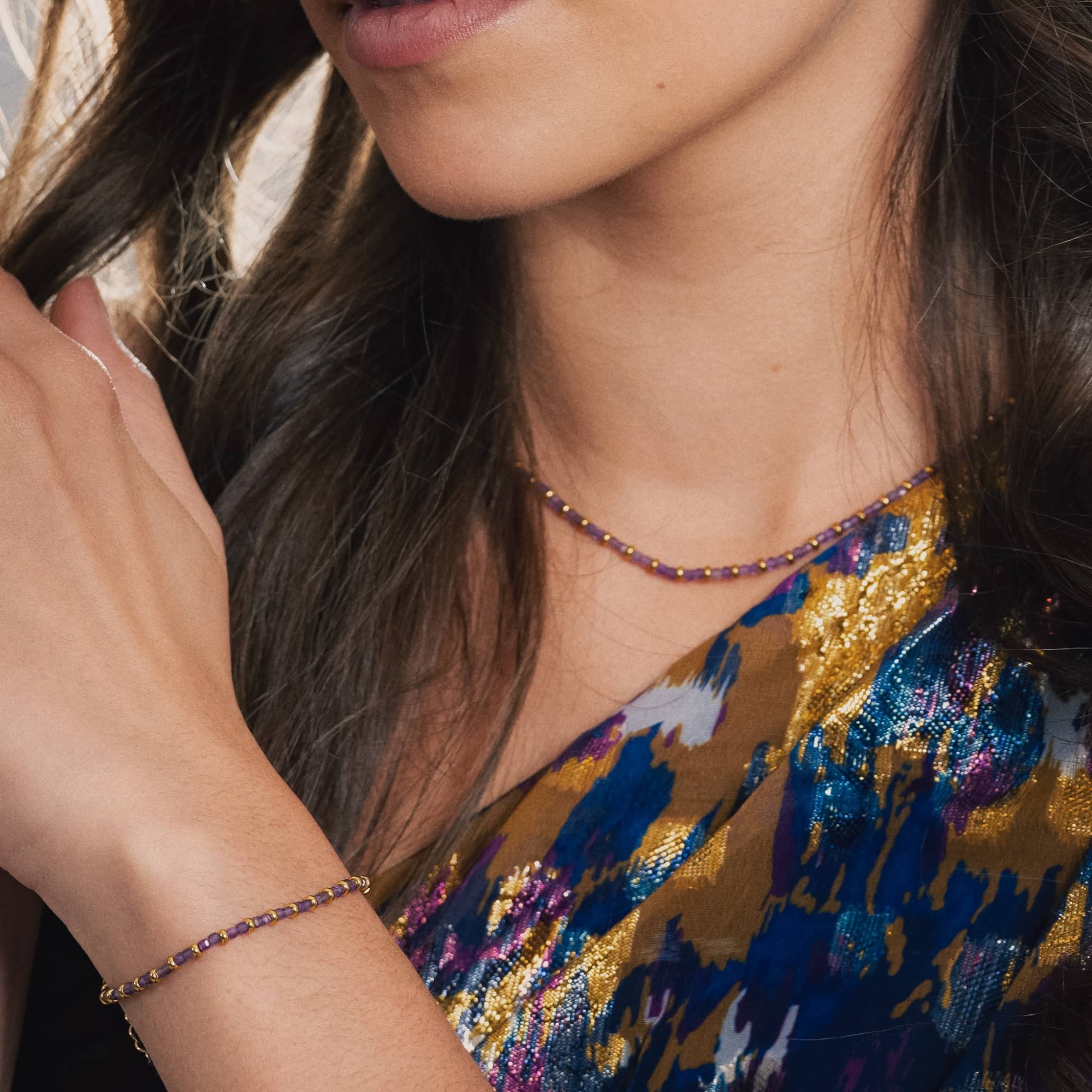 Collier, bracelet et boucles d'oreilles Karia en pierres Améthyste