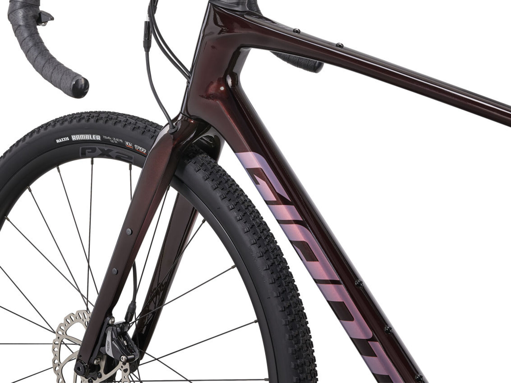 Vélo polyvalent revolt advanced 1