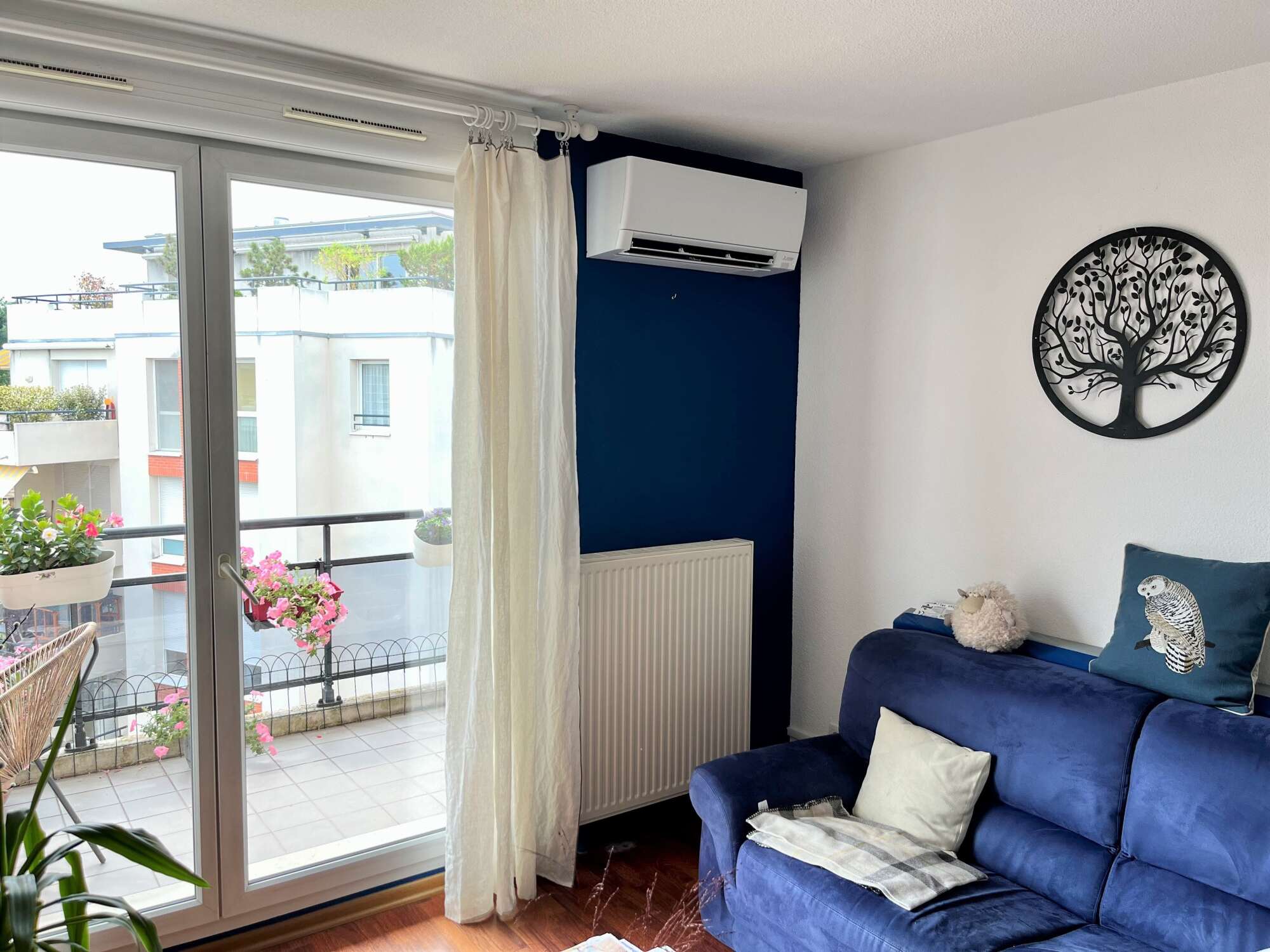 Installation PAC air-air en mono-split Mitsubishi - climatisation  réversible - mural compact - Illkirch