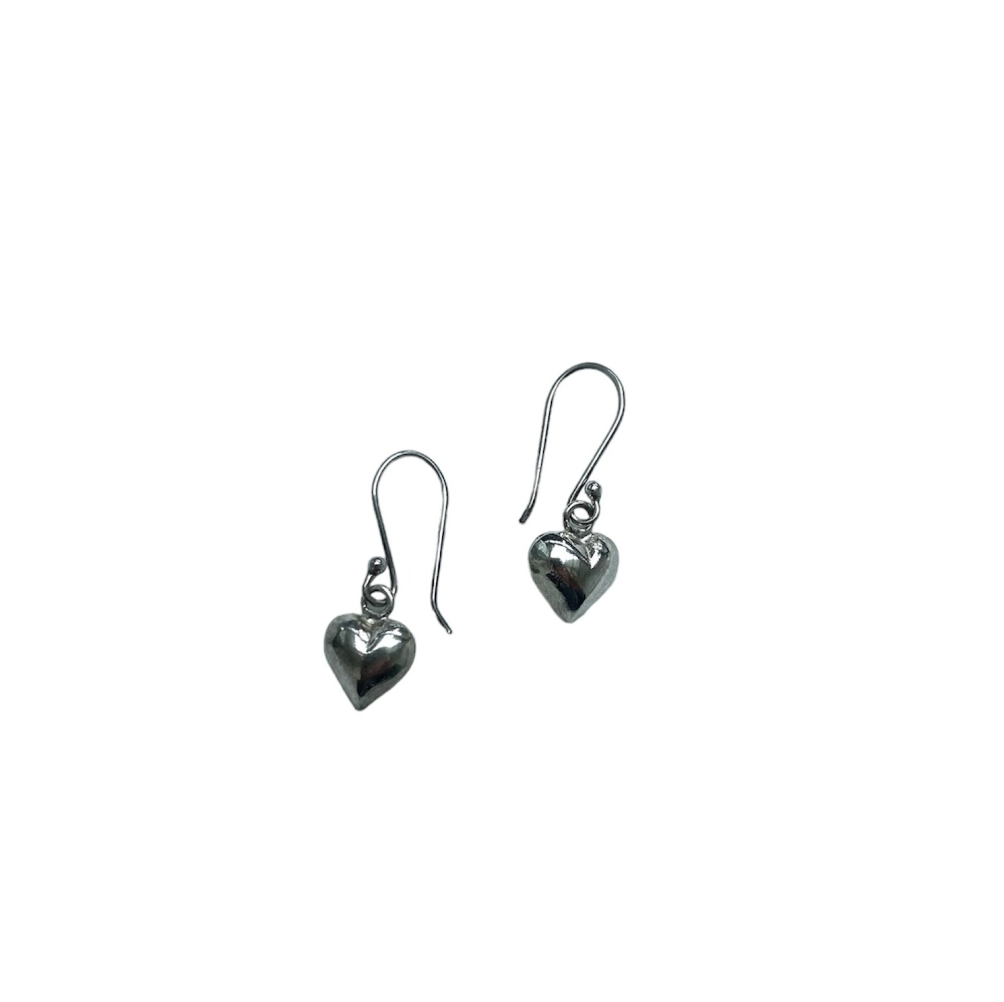 Dormeuses petits coeurs en argent