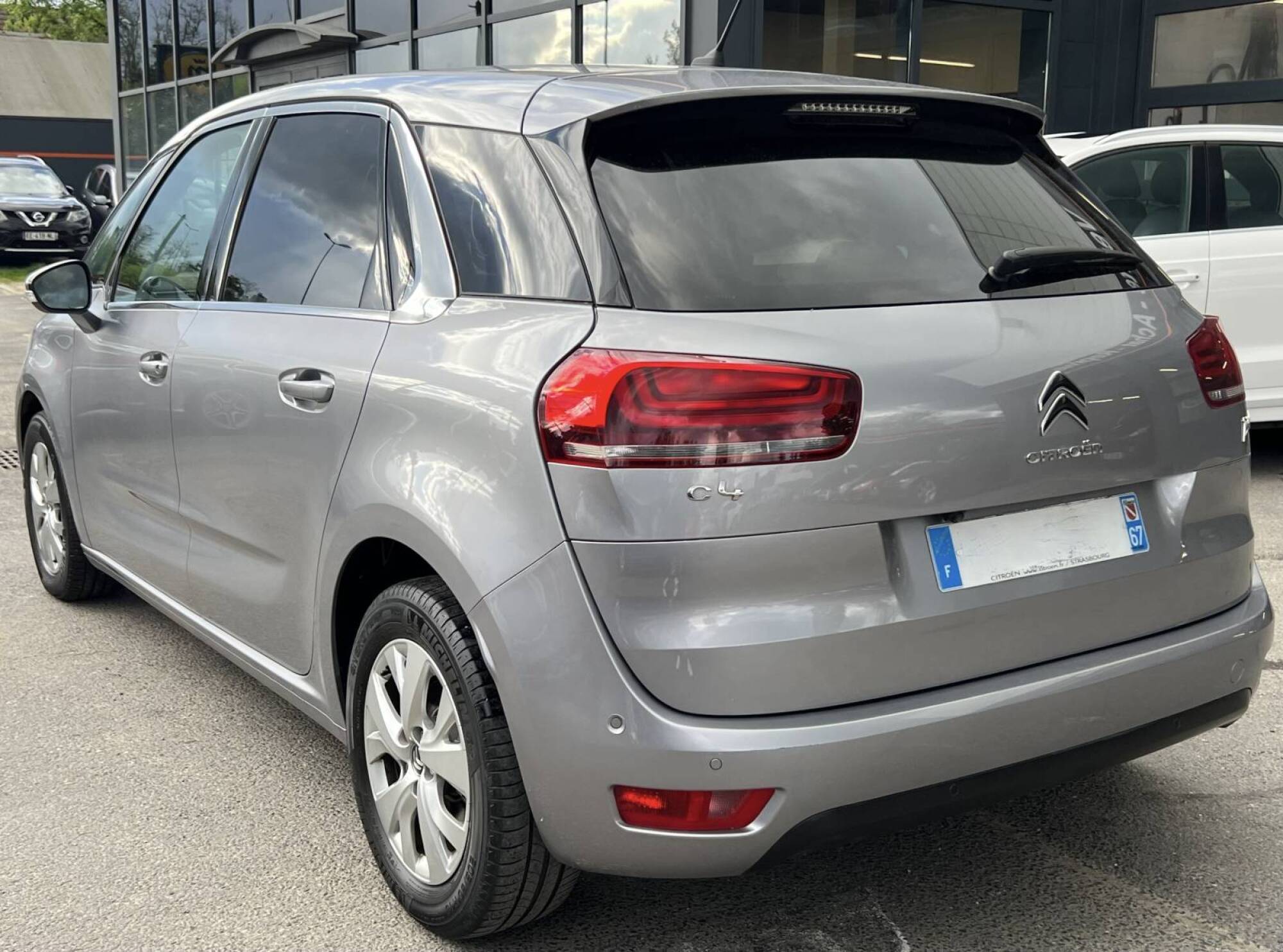 Monospace Citroën C4 Picasso II Phase 2 finition Feel 1.2 110 CV