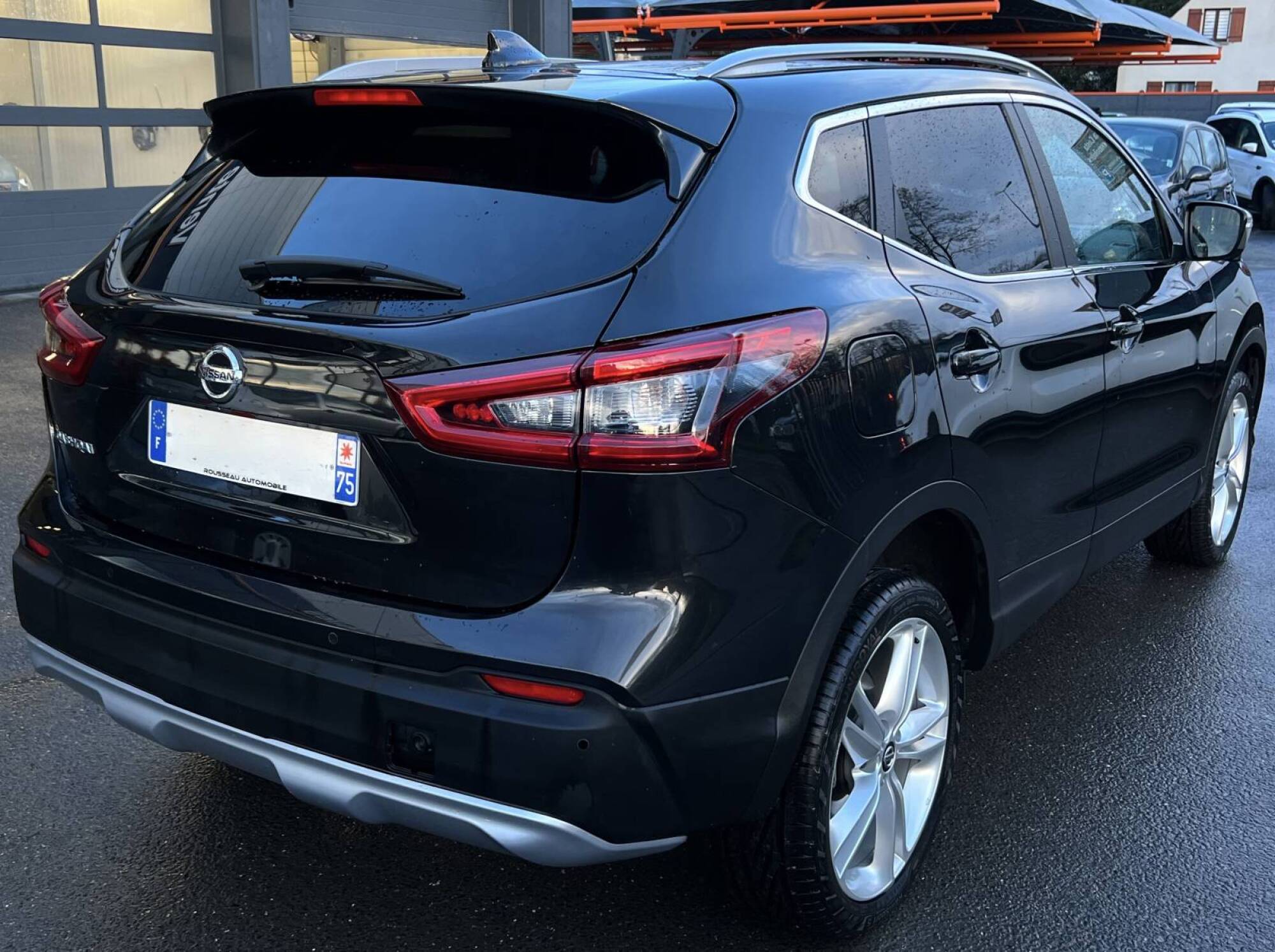 Nissan Qashqai II phase 2 1.3 DIG-T 140 CV