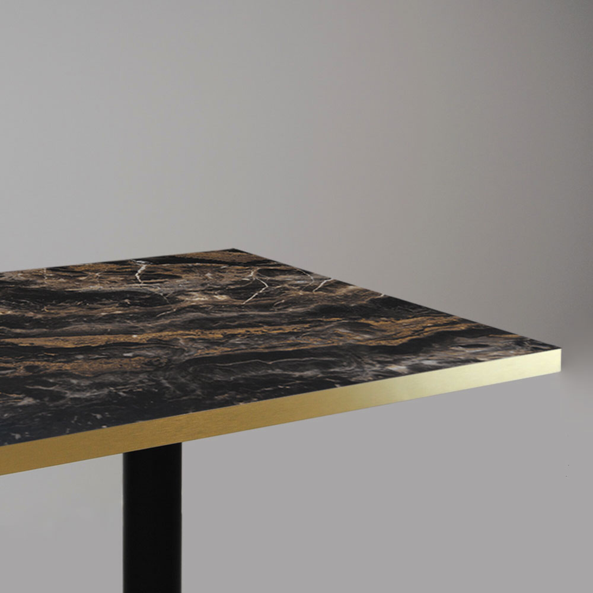 Plateau 110x70 decor marbre capuccino chants laiton