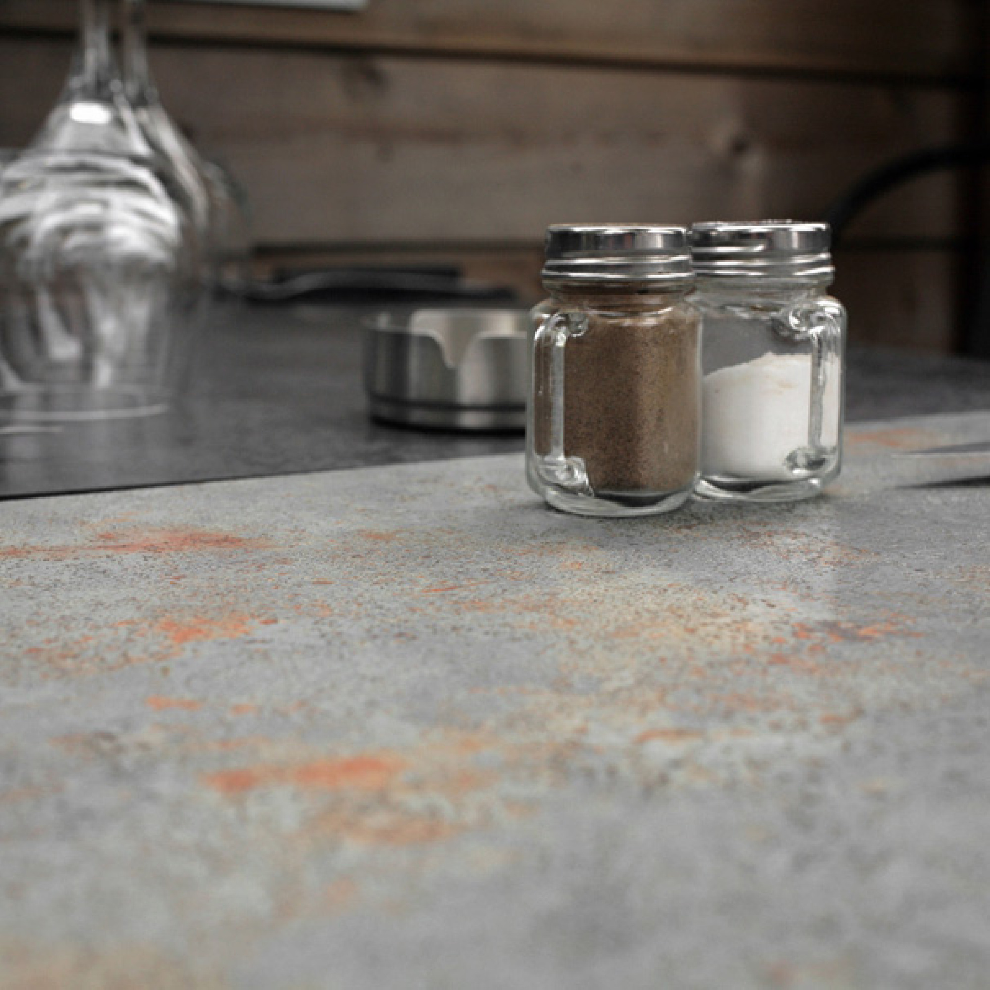 Table 120x70cm - modèle Round blanc gris rouille