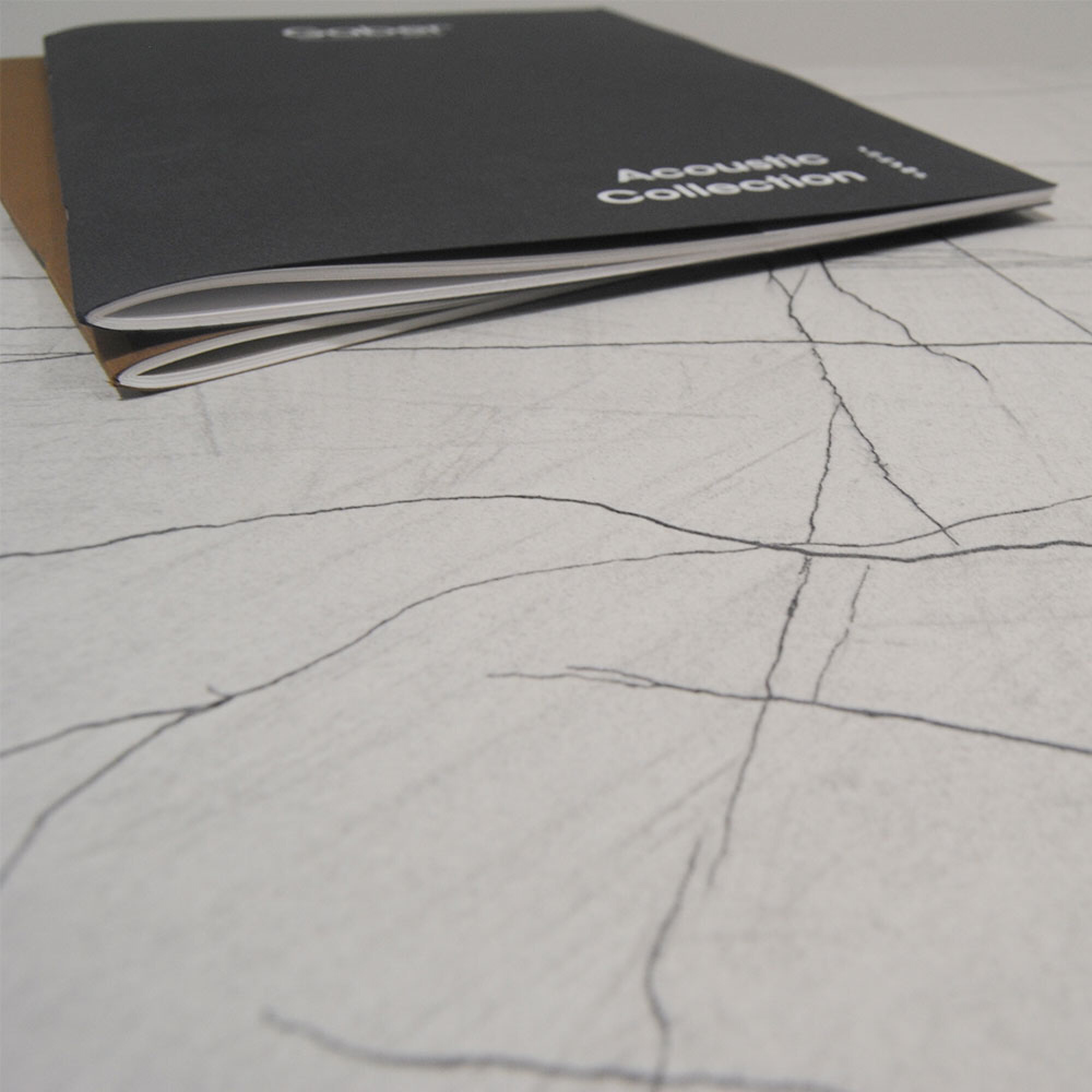 Table Ø120cm - modèle Rome marbre maia