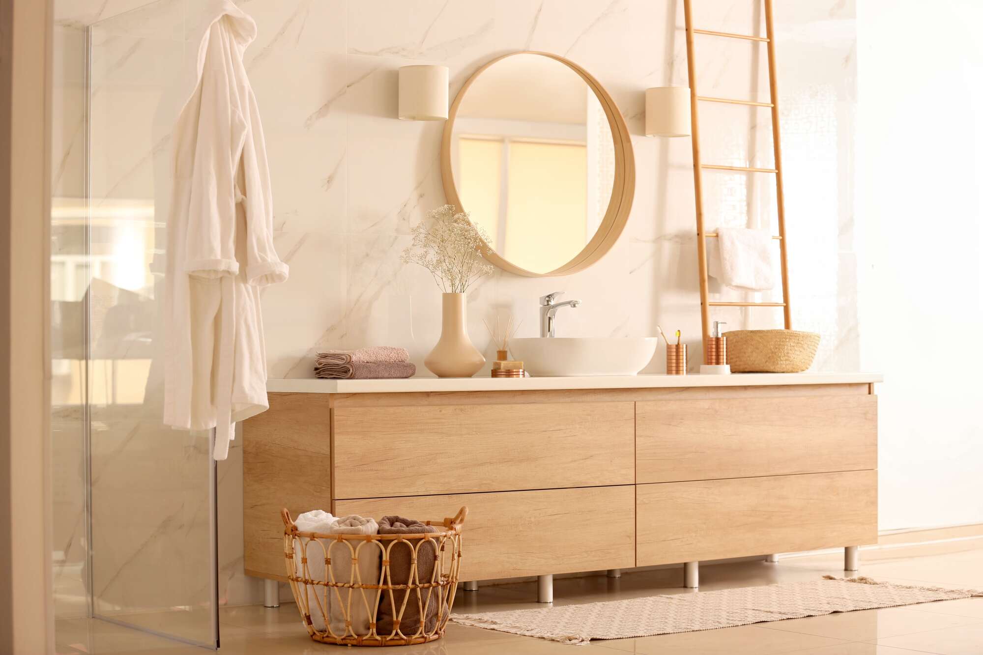Meuble de salle de bain en bois