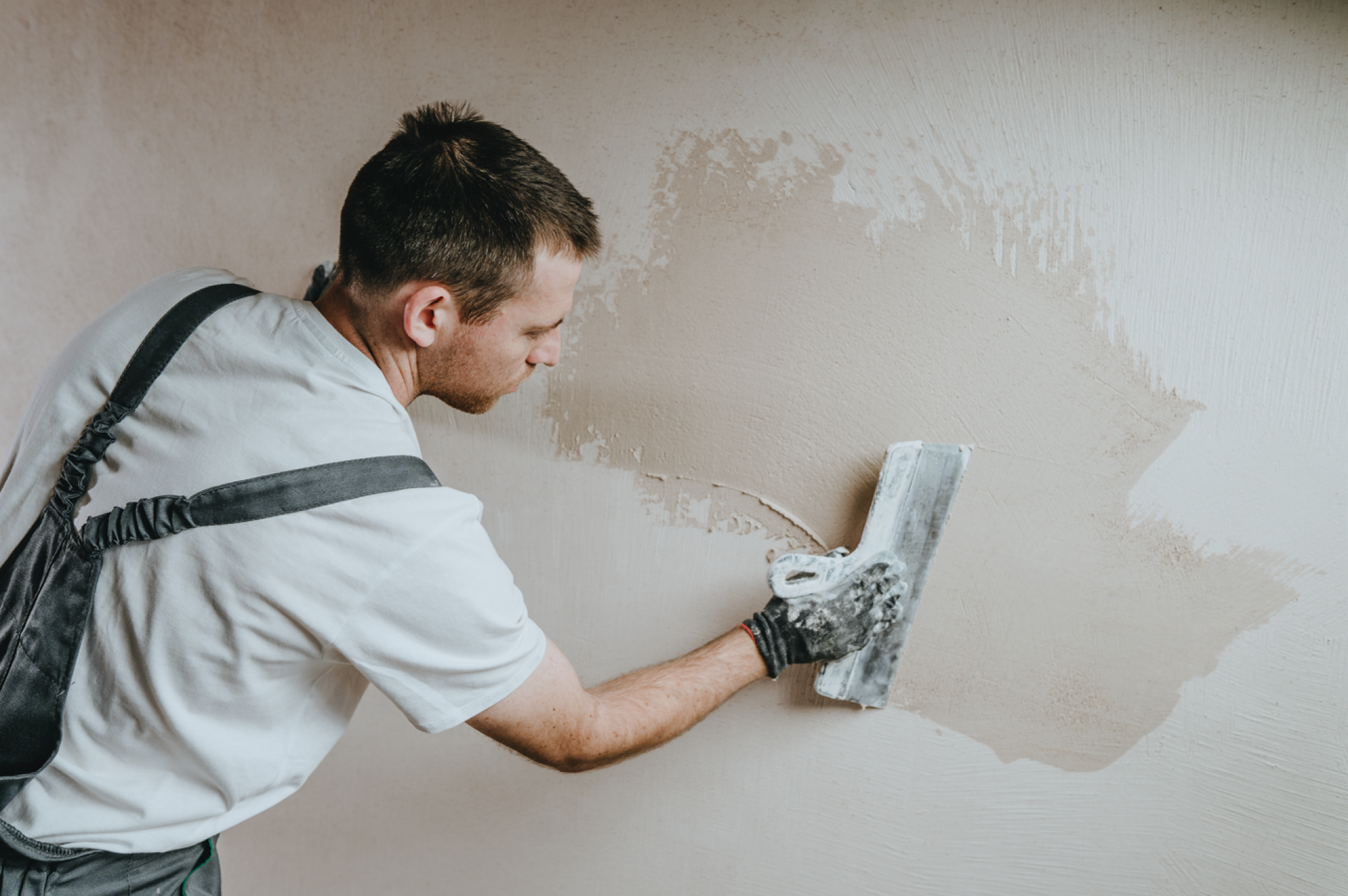 Pose d'enduits muraux Istinto