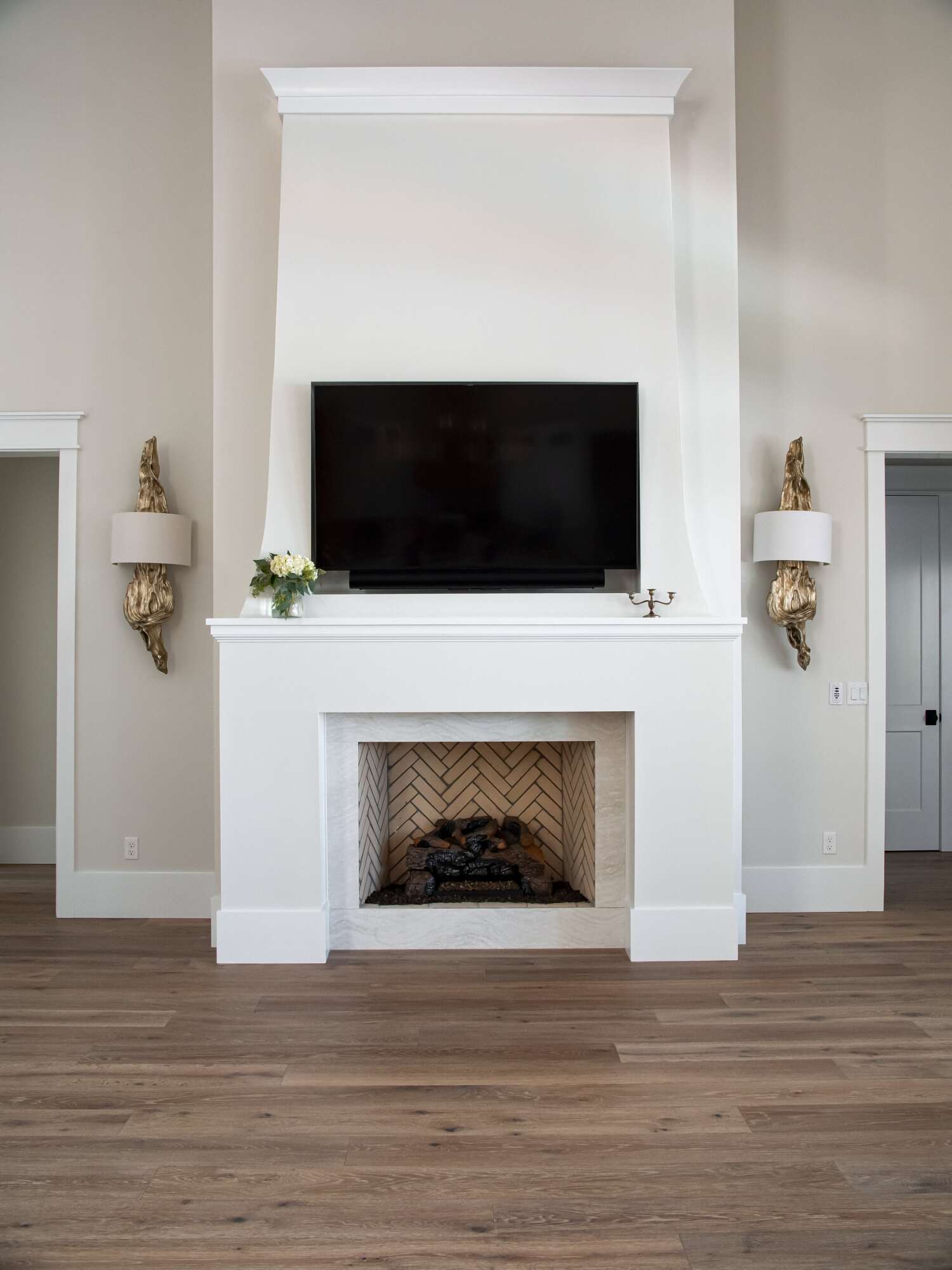Installation d'une cheminée décorative