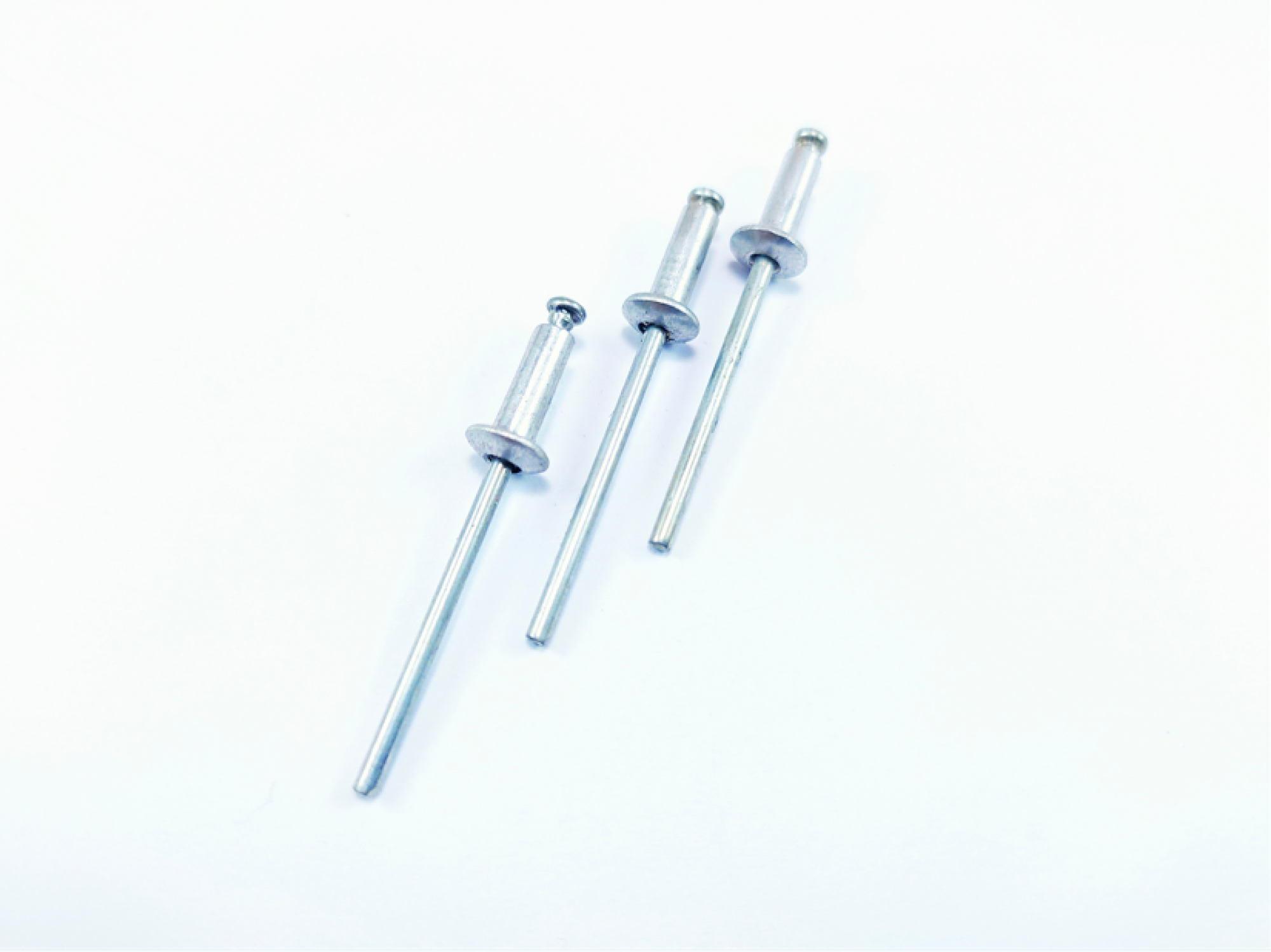 Pose de rivets