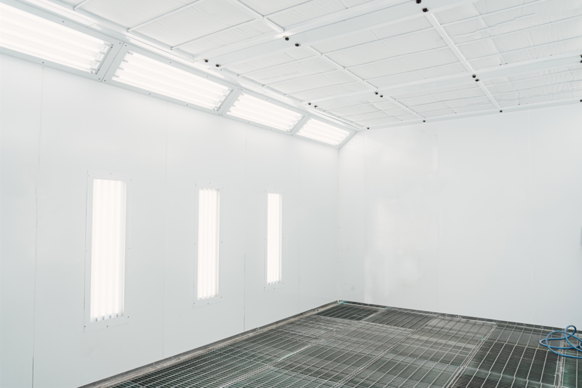 Location d'une cabine de peinture