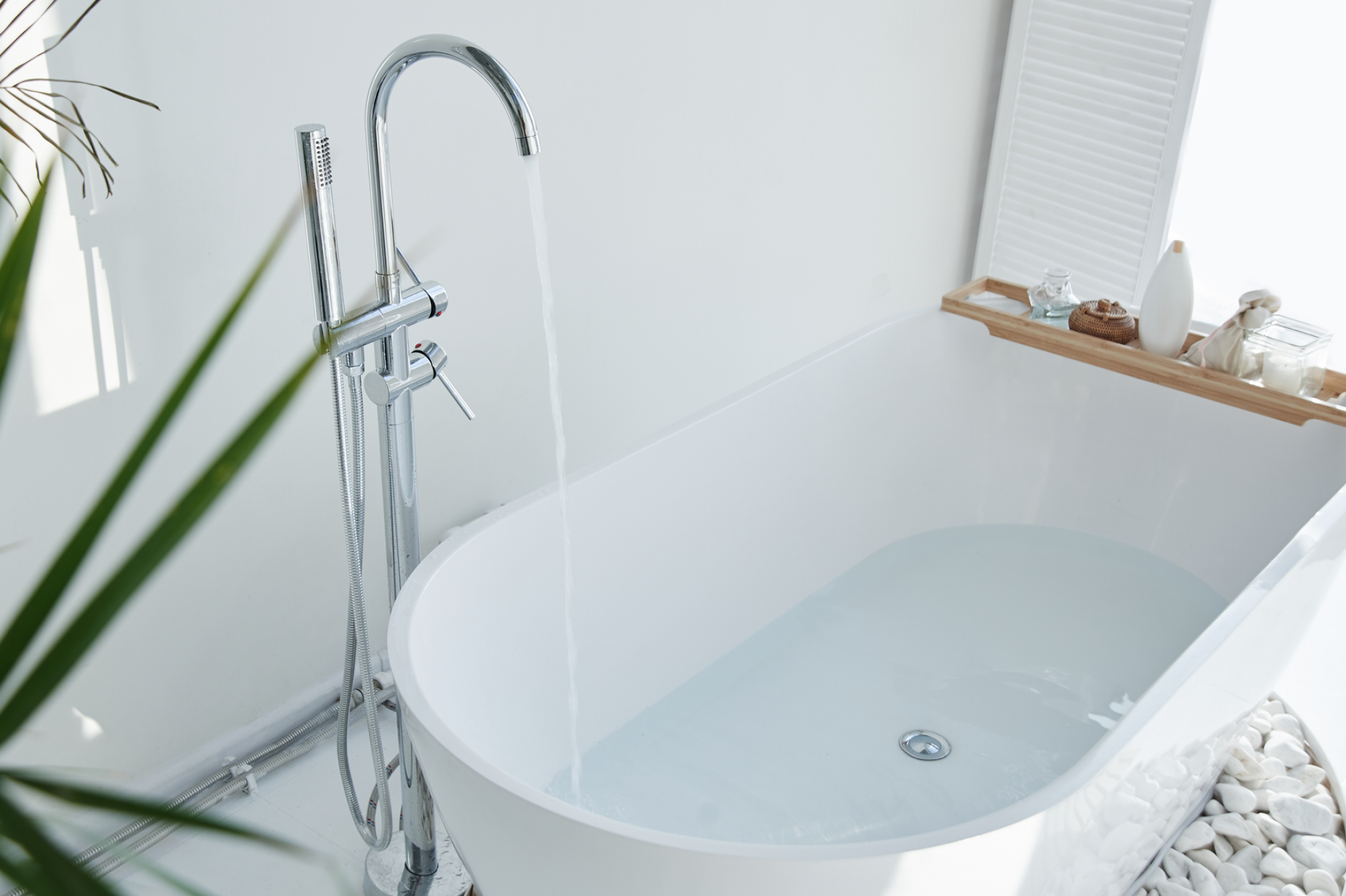 Robinet de baignoire autoportant