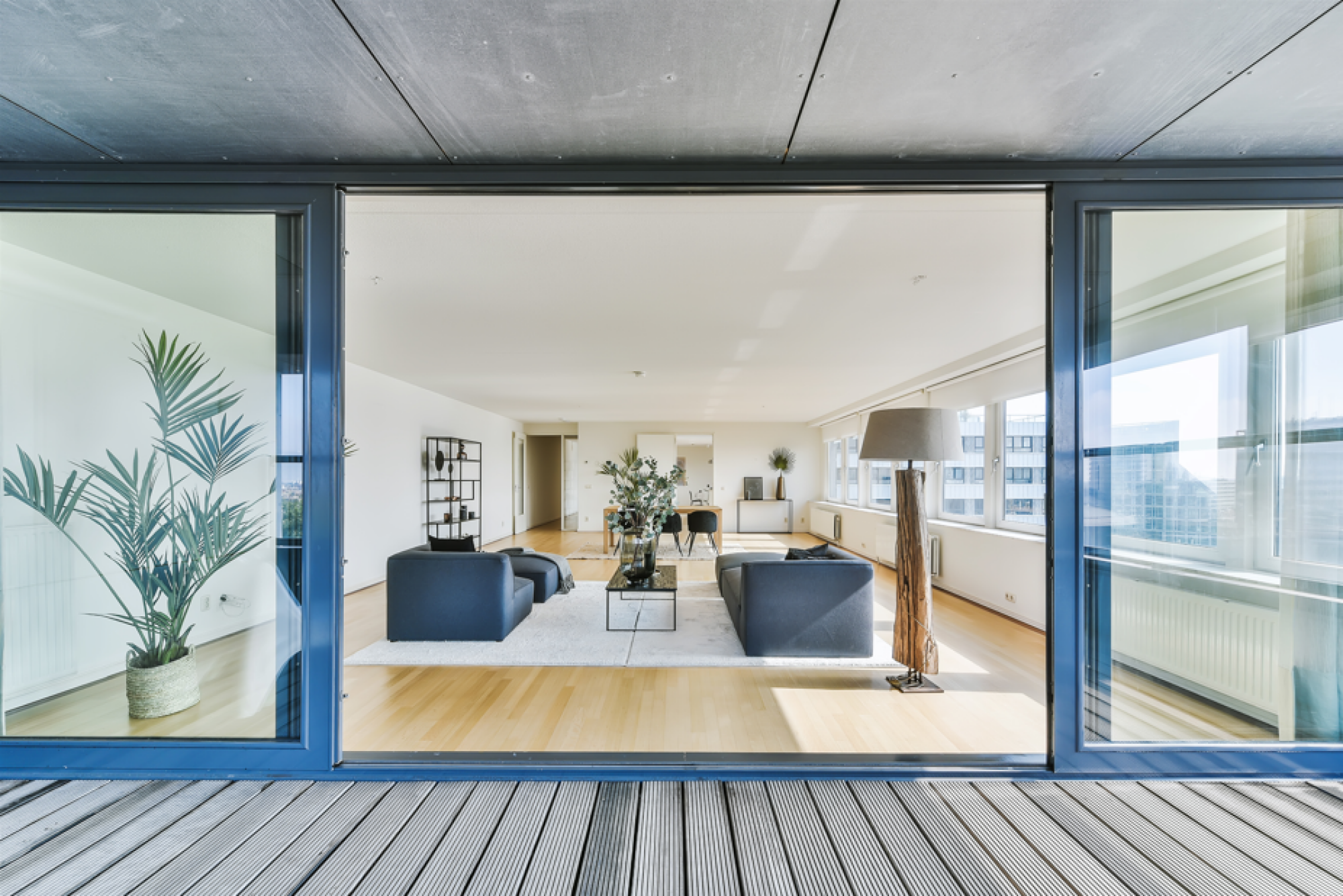 Installation de grandes surfaces vitrées