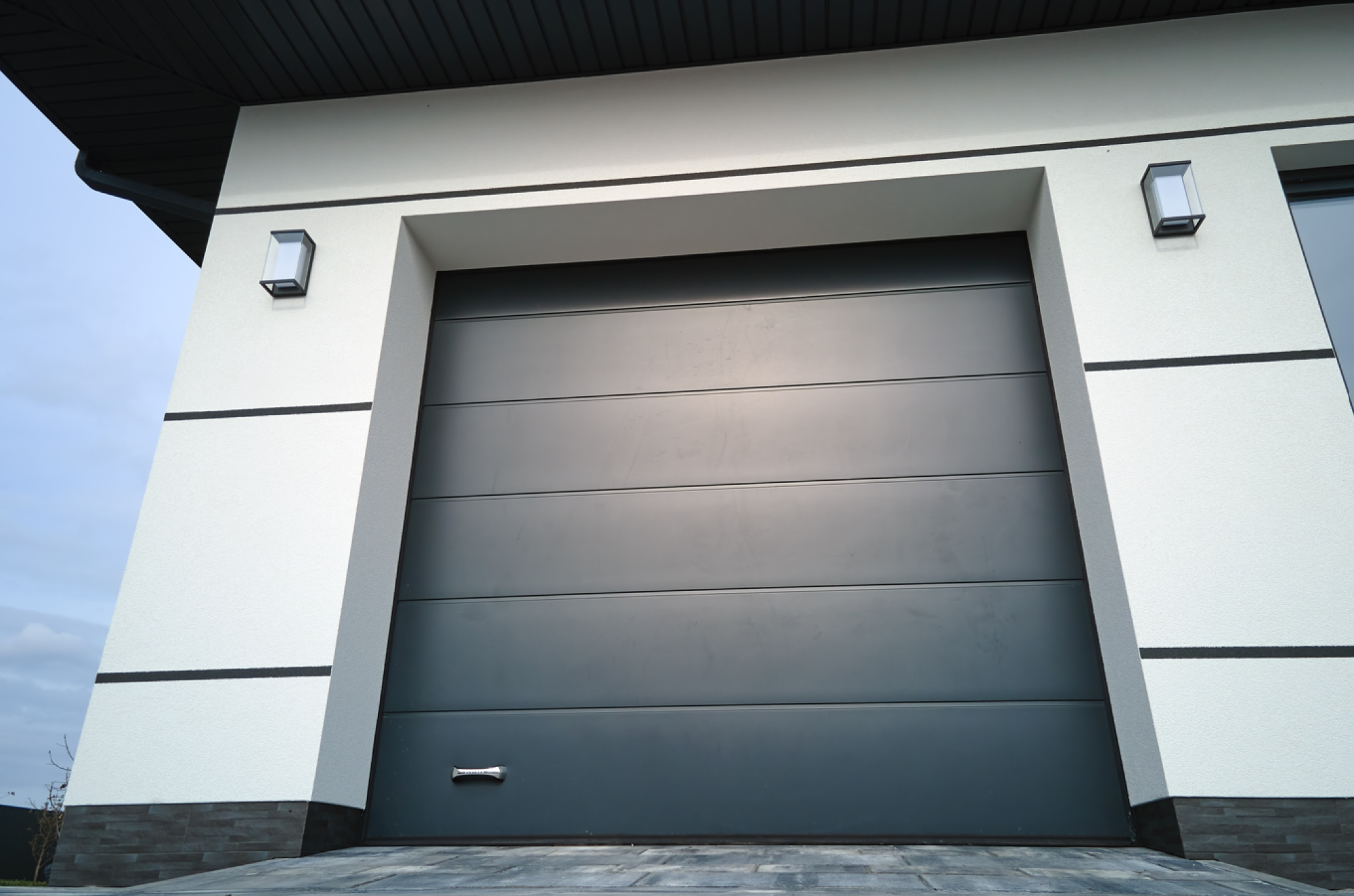 Installation de portes de garage motorisées