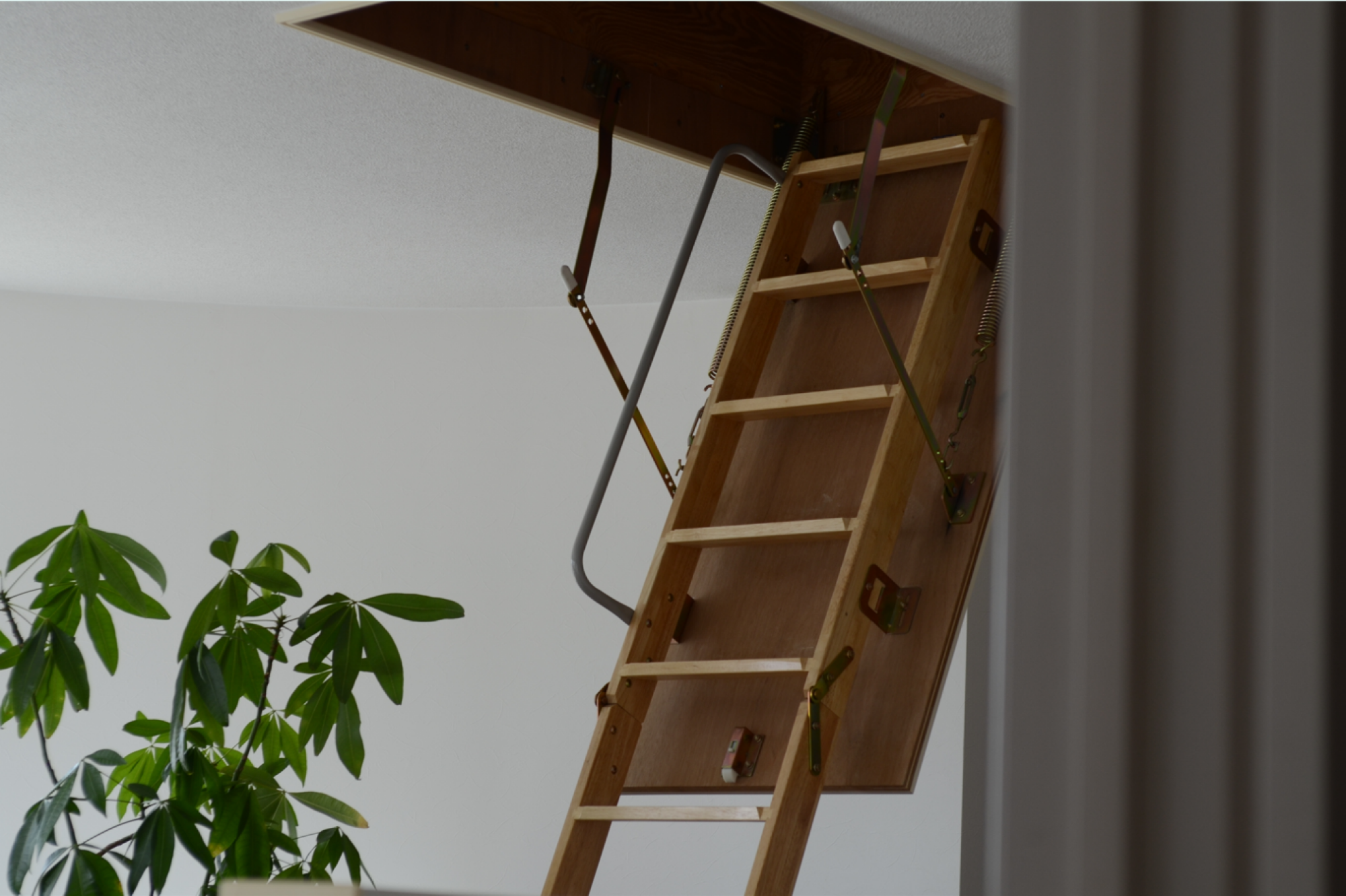 Installation d'escaliers escamotables