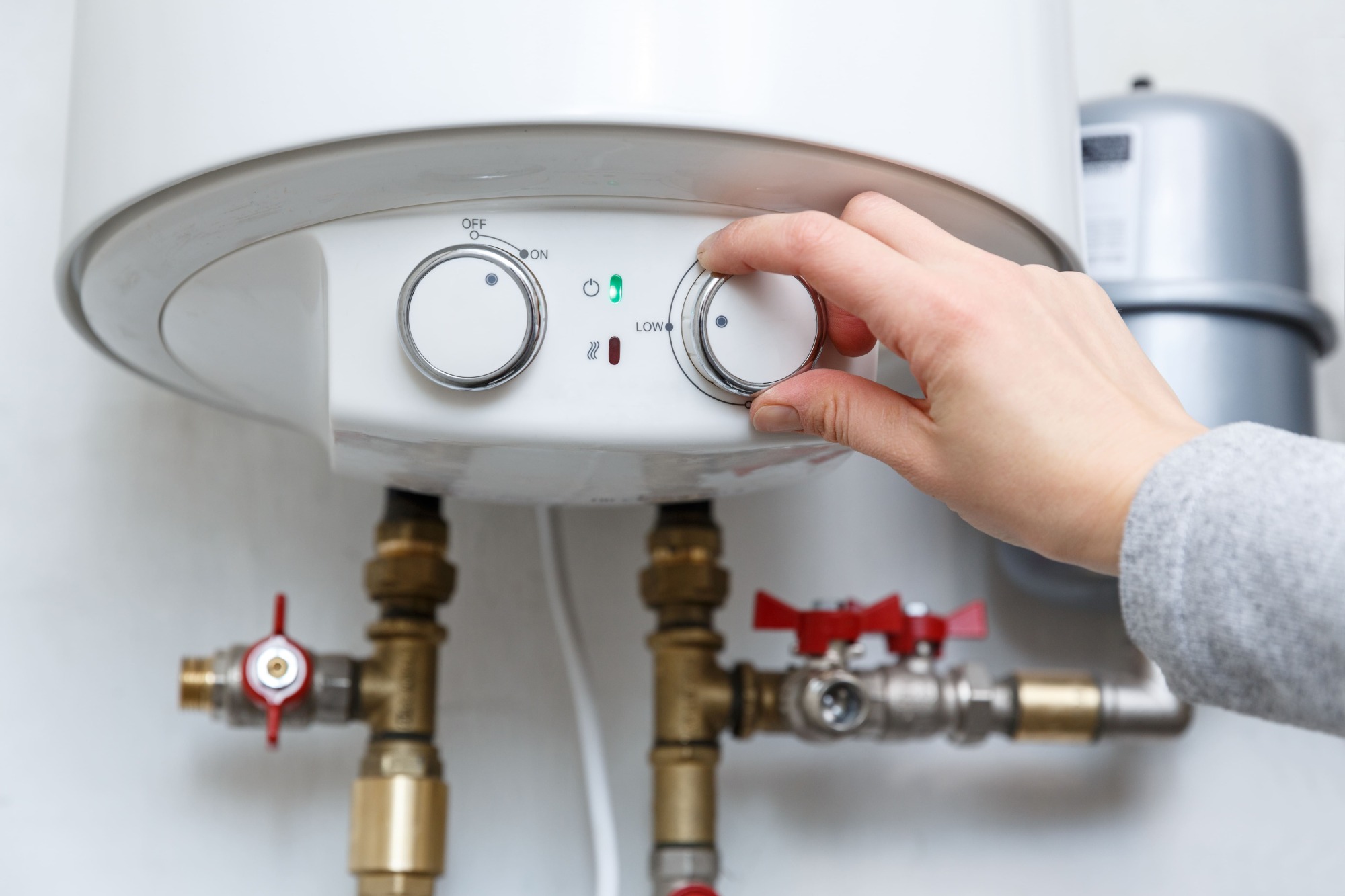 Réglage thermostat de chauffe-eau