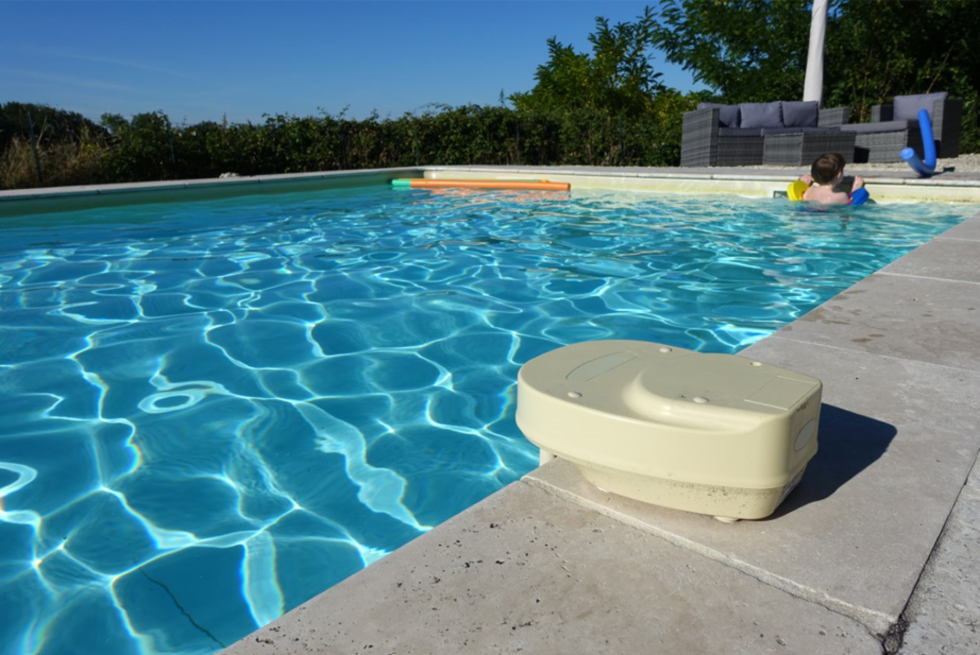 Installation d'alarme de piscine