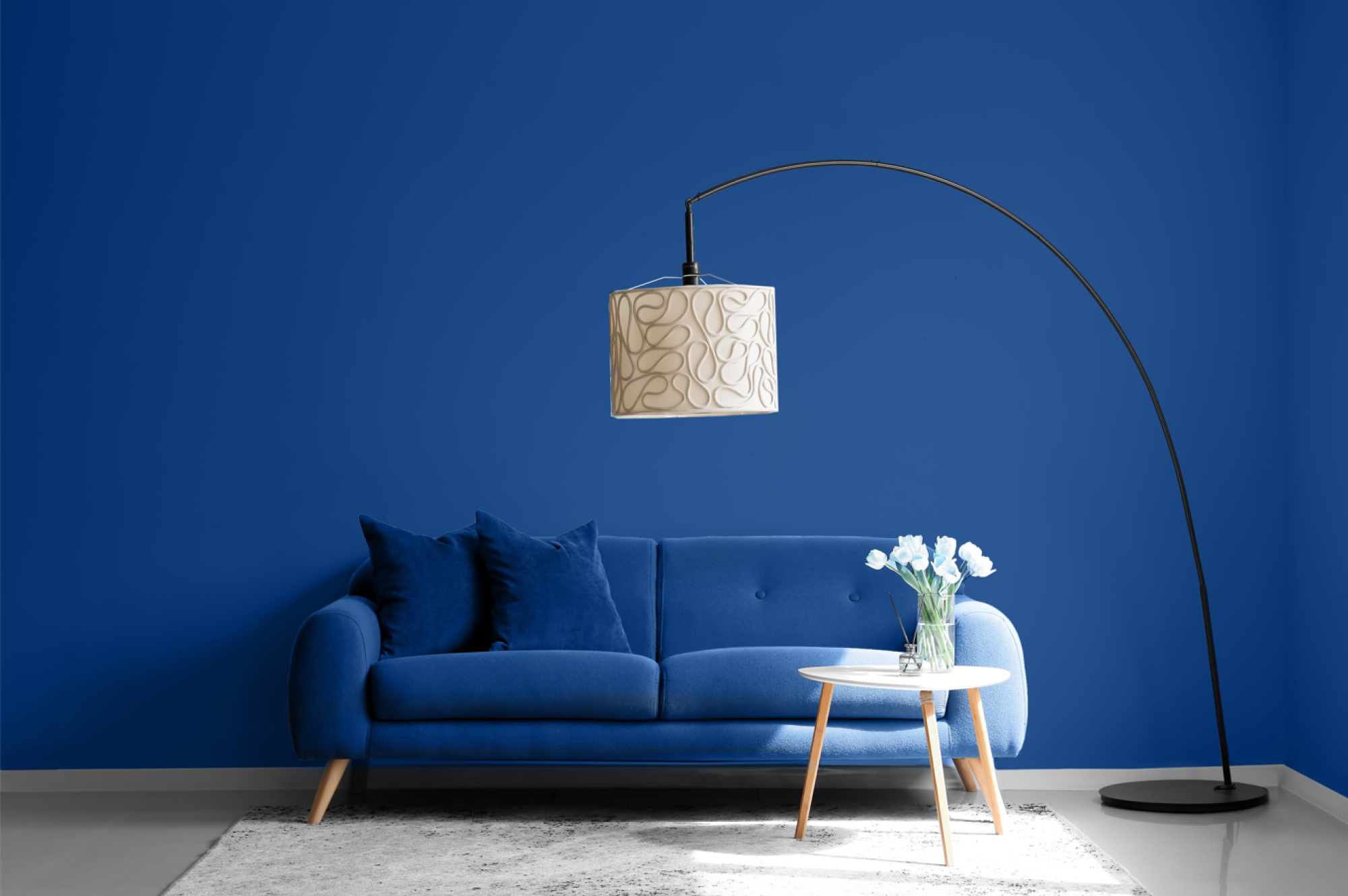 Lampadaire arqué pour salon