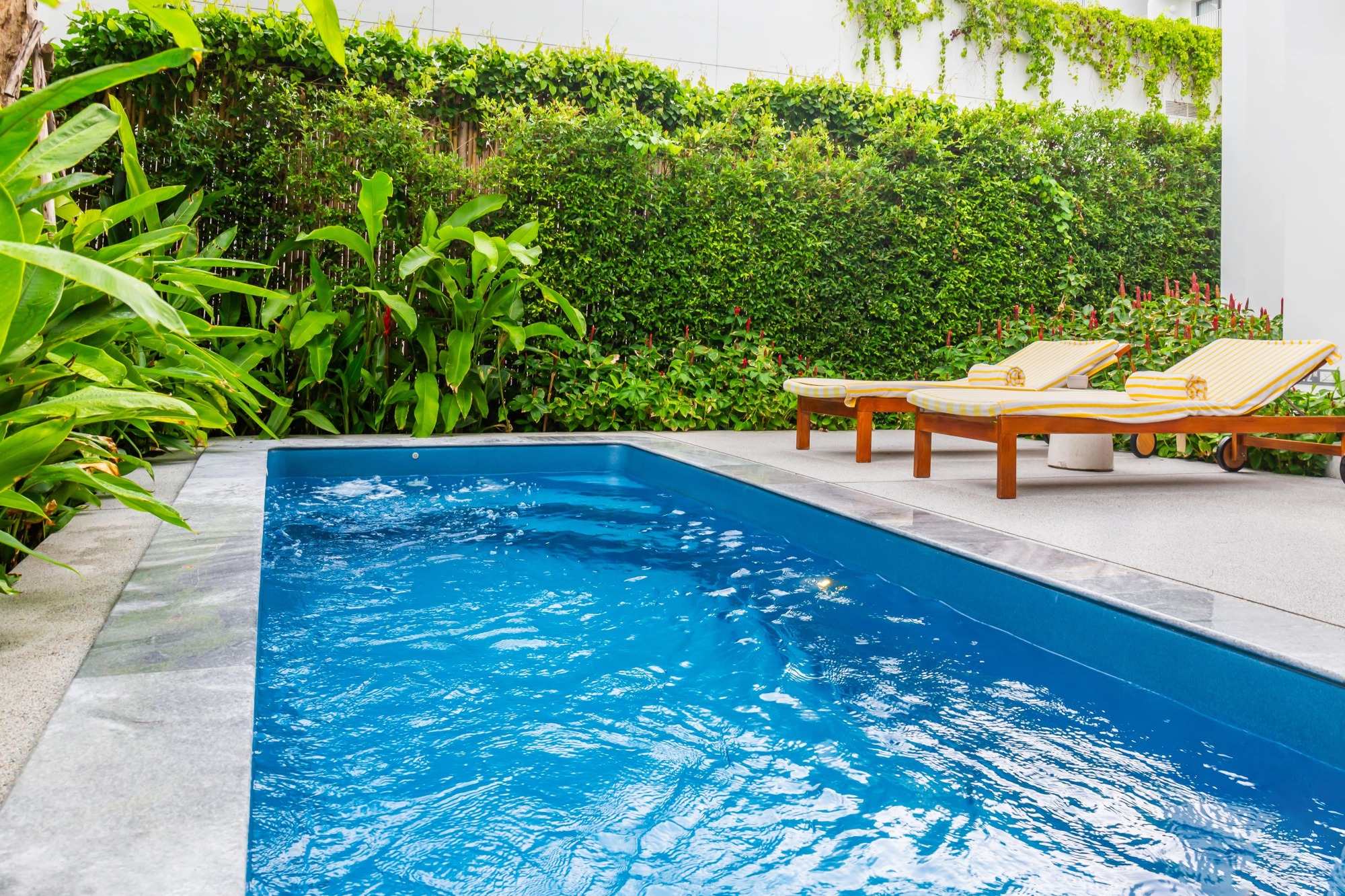 Remplacement et réparation de liners de piscine