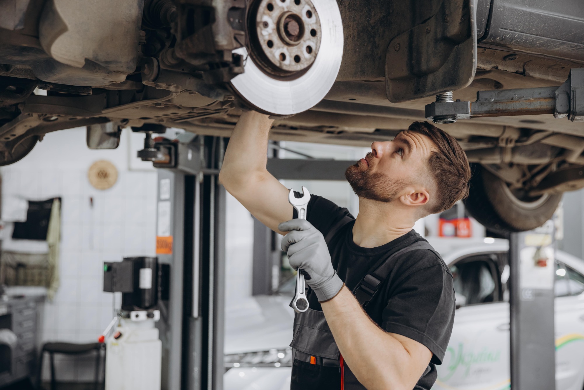 Contrôle des pneus pour contrôle technique